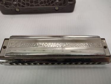 harmonica