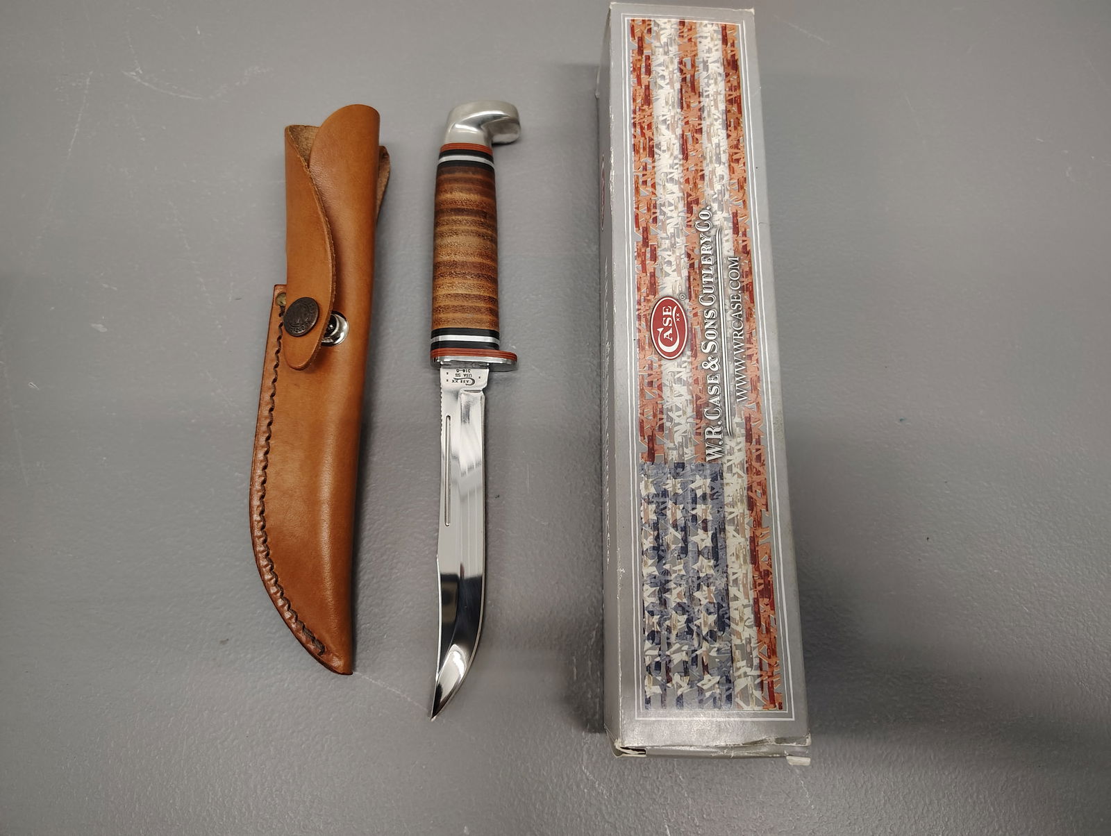Knife: hunter sheath knife