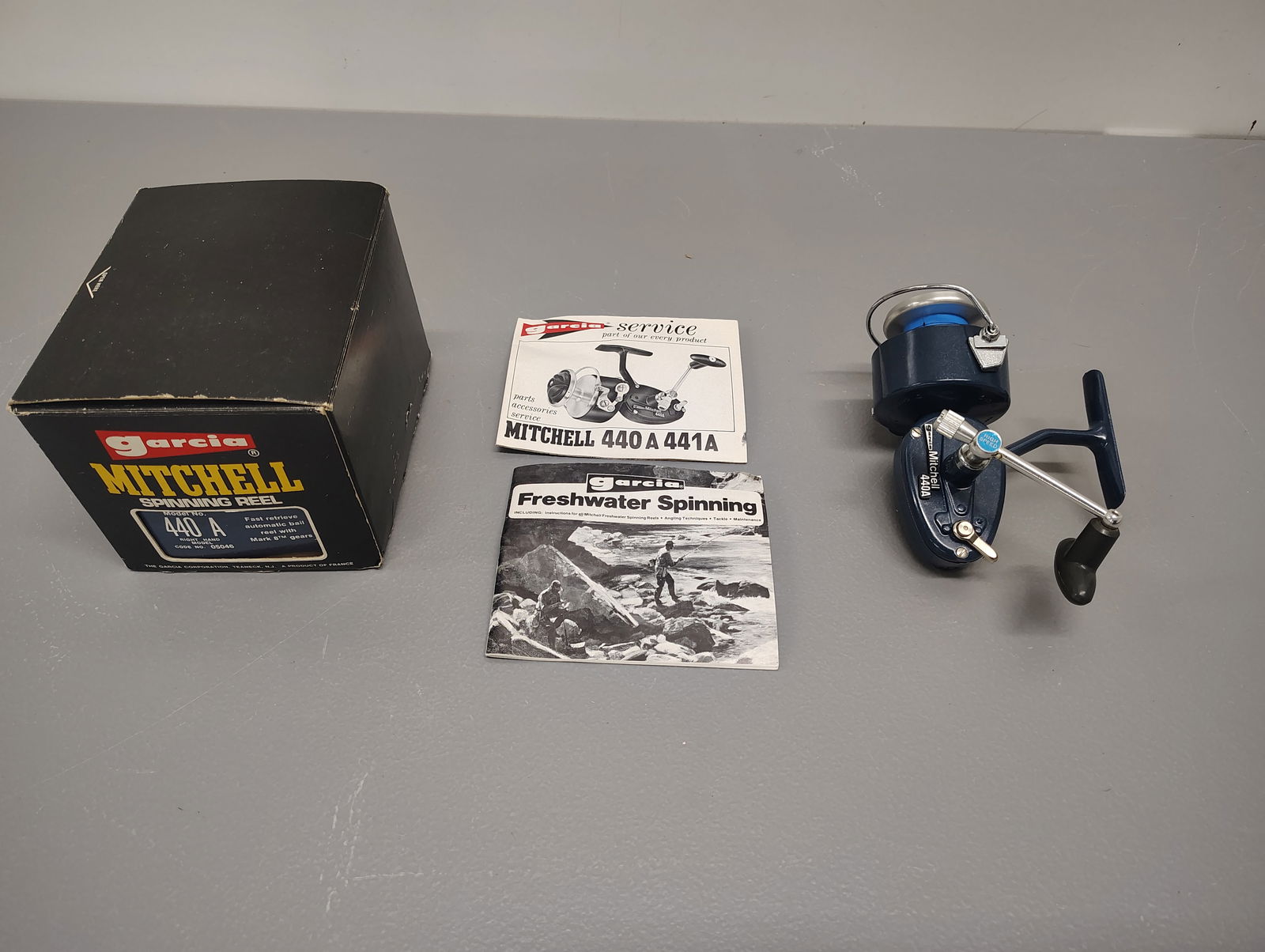Fishing item: Garcia Mitchell 440-A never been used with original box