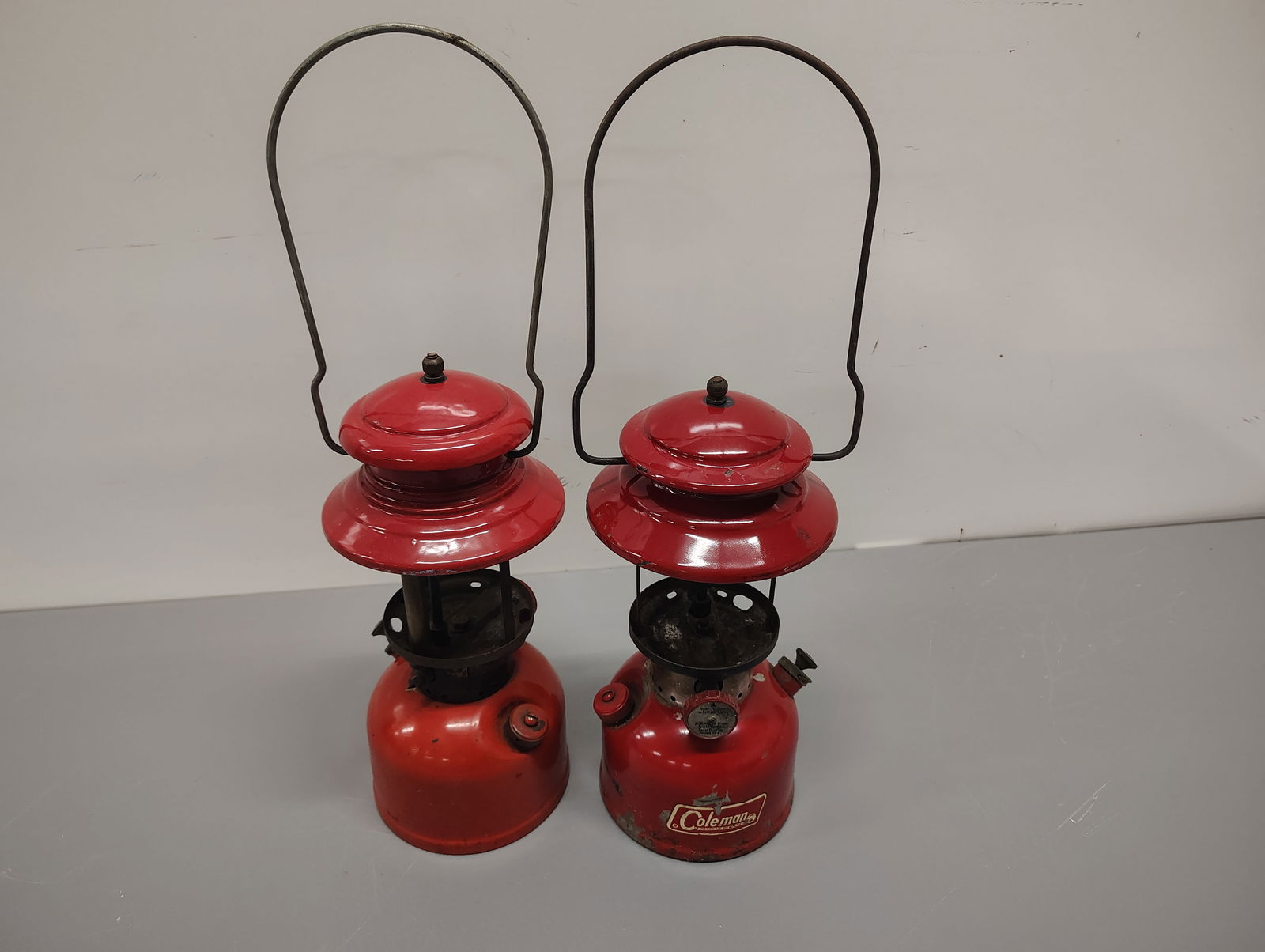 Lantern: 2 coleman lanterns model 200A missing glass globes