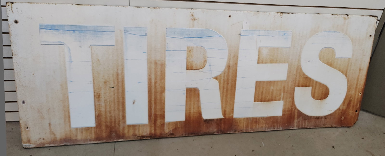 Sign: TIRES SST