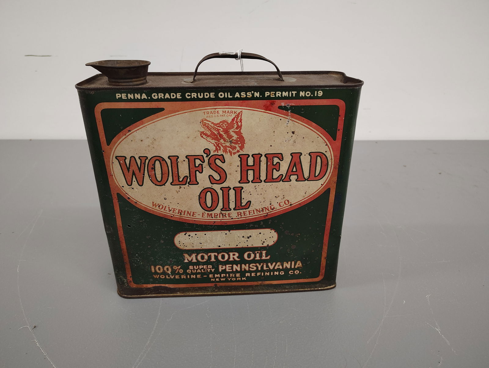 oil flat can (1 of 4)