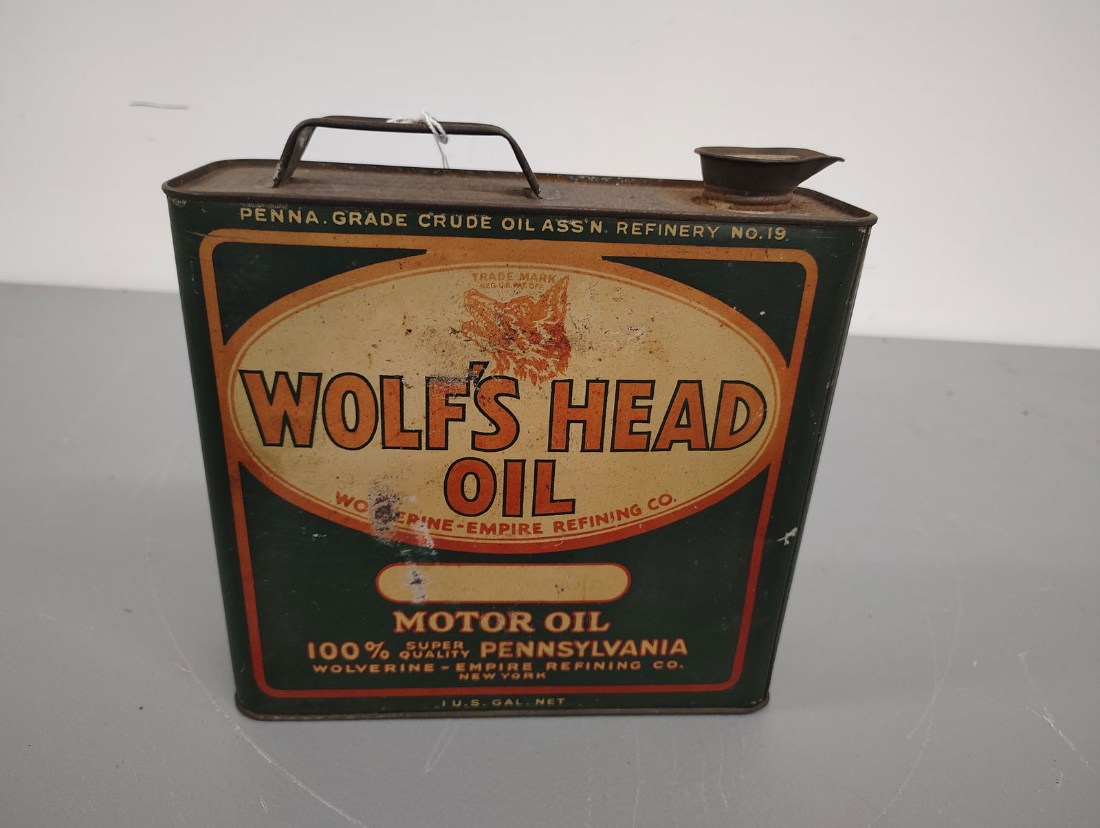 oil flat can (1 of 3)