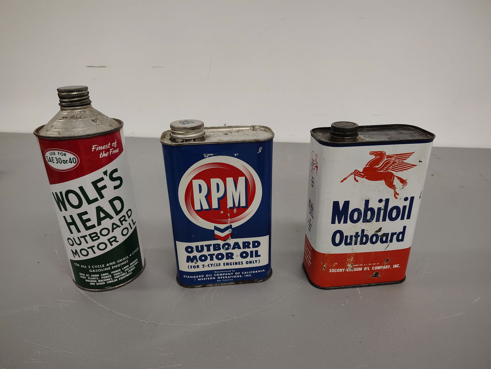 oil cans (1 of 2)