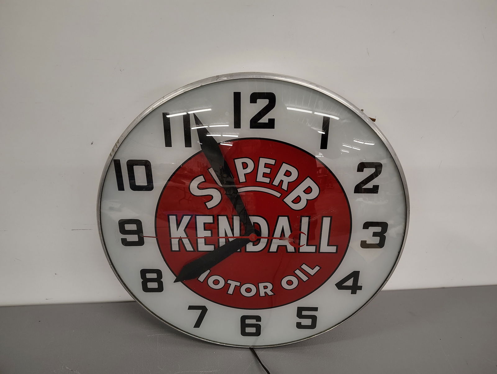 lighted clock: Super B kendall clock'New face Lights up and works
