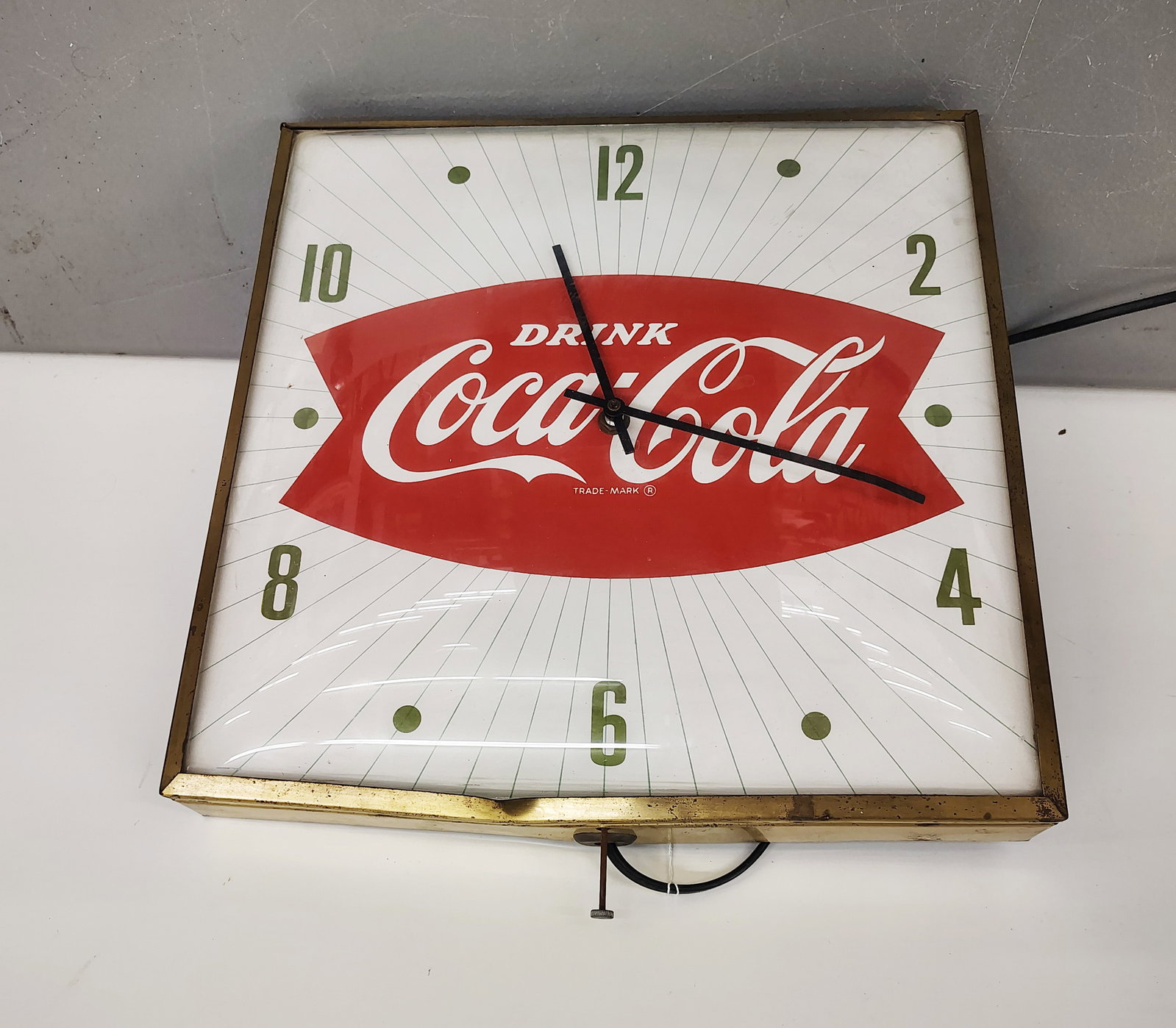 Clock: Coca Cola clock it does work!