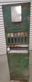 Cigarette machine