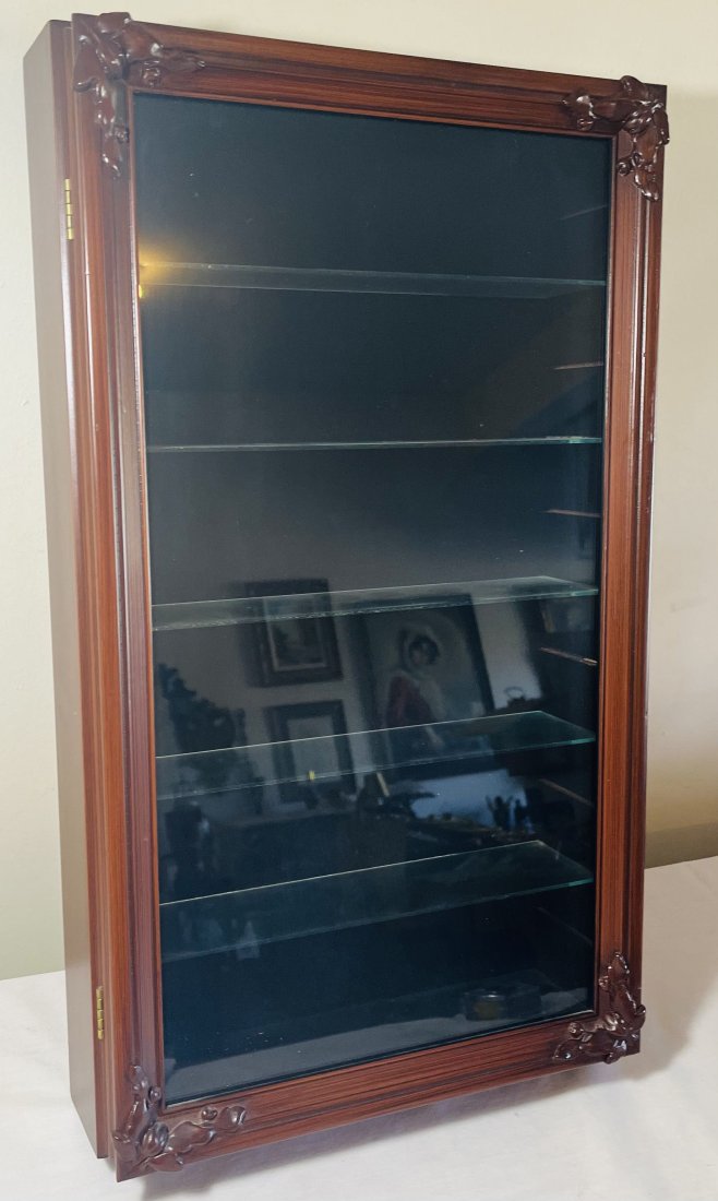 Lighted Miniature Shadow Display Box (1 of 4)