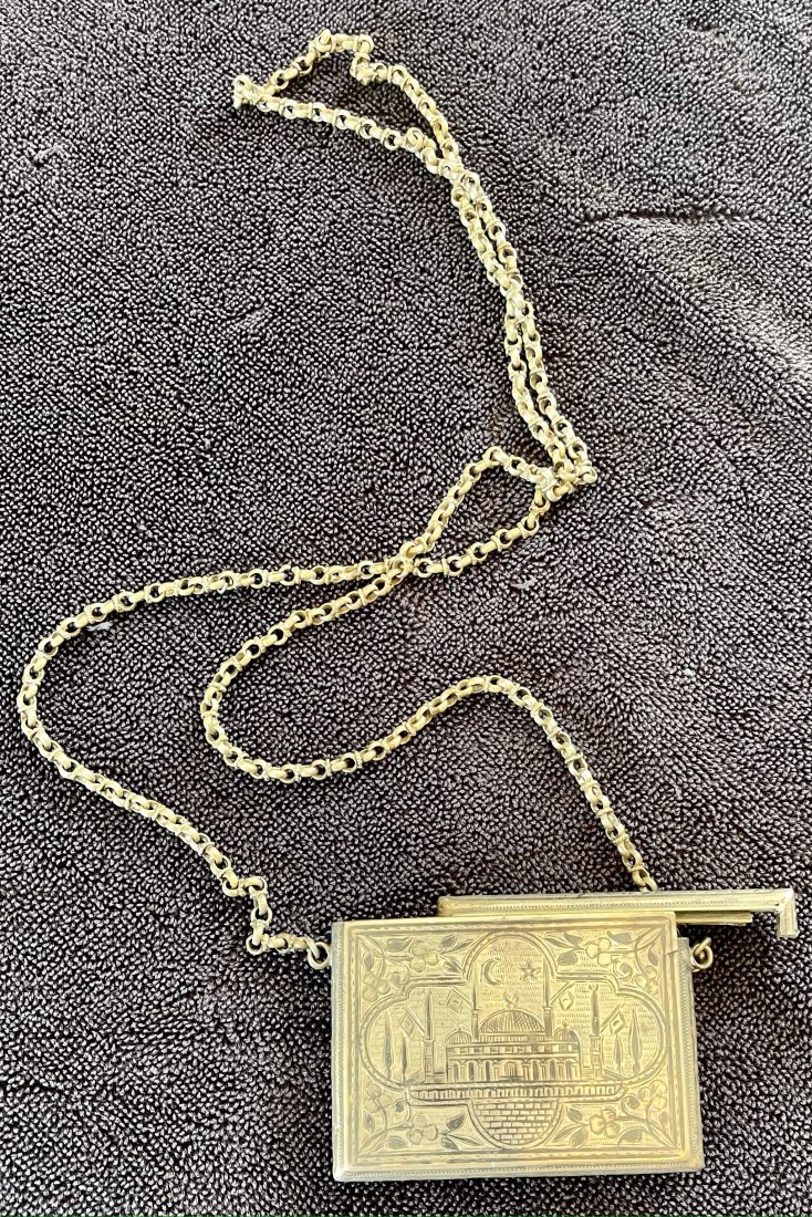 Turkish Sterling Money Holder with Chain: Origin: Turkey