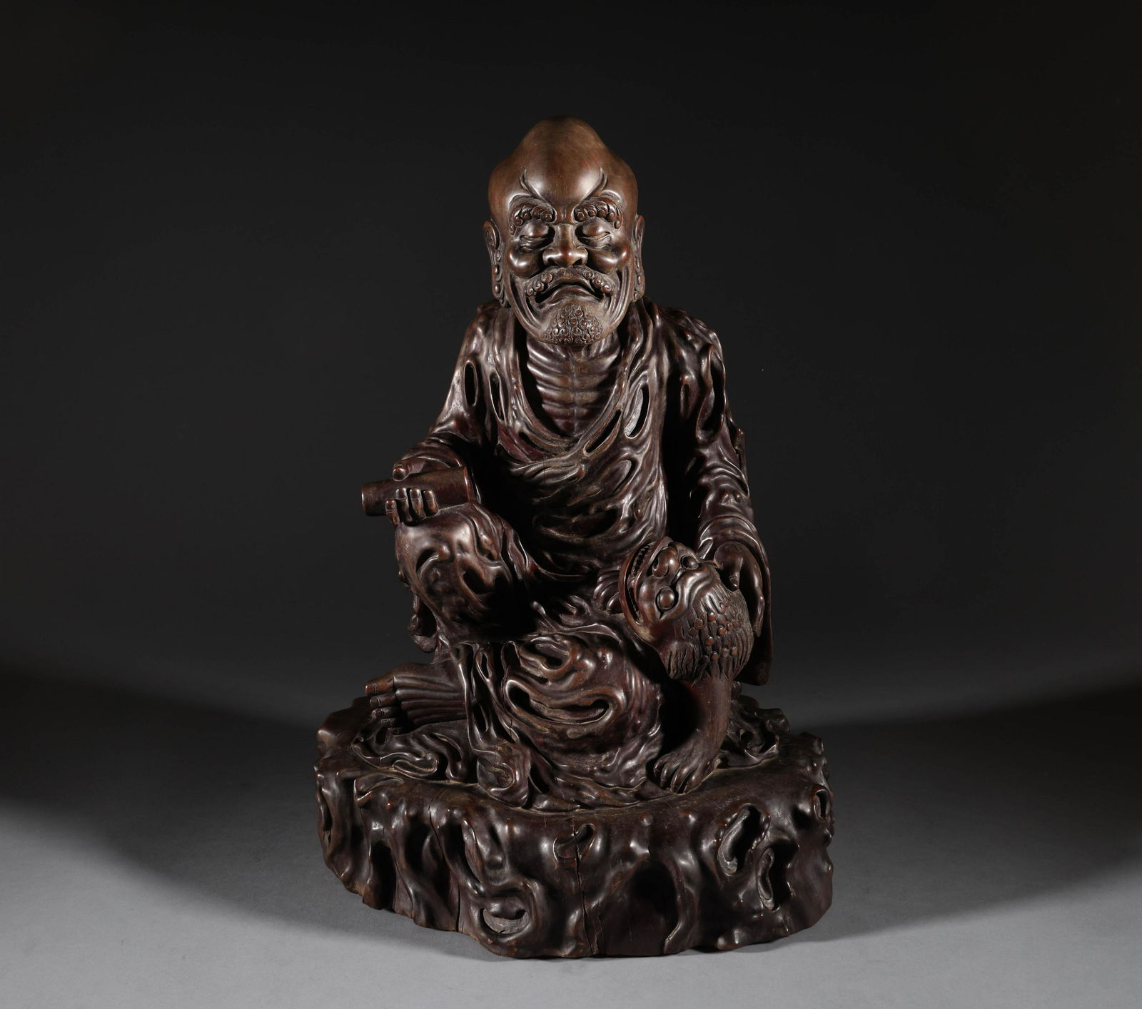 Rosewood arhat statues of the Qing Dynasty (1 of 9)