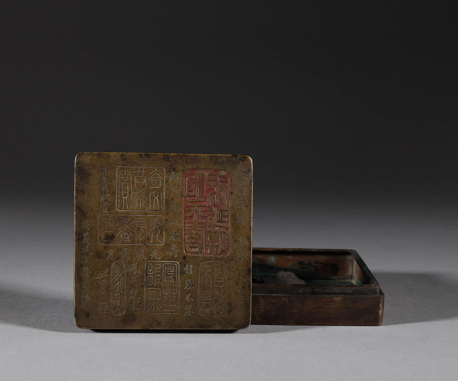 Copper ink cartridge in Qing Dynasty (1 of 7)