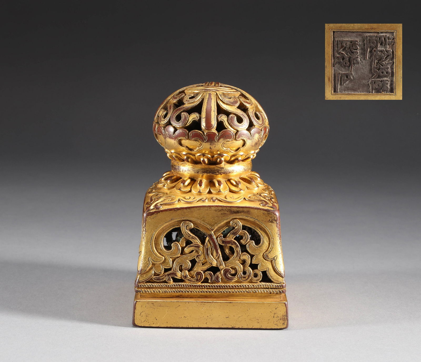 Bronze gilded seal of Qing Dynasty (1 of 7)