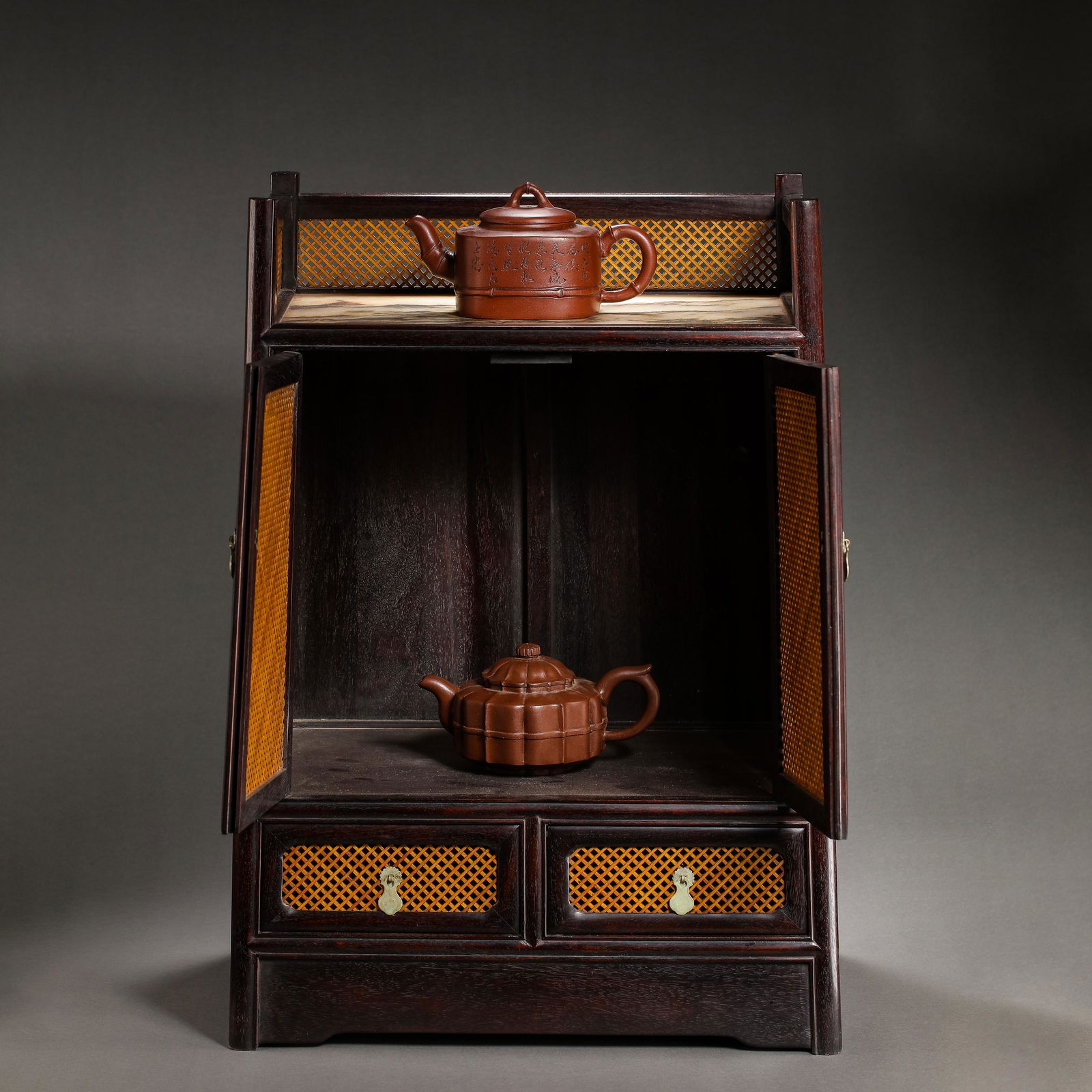 Two famous Chinese purple clay pots (1 of 16)