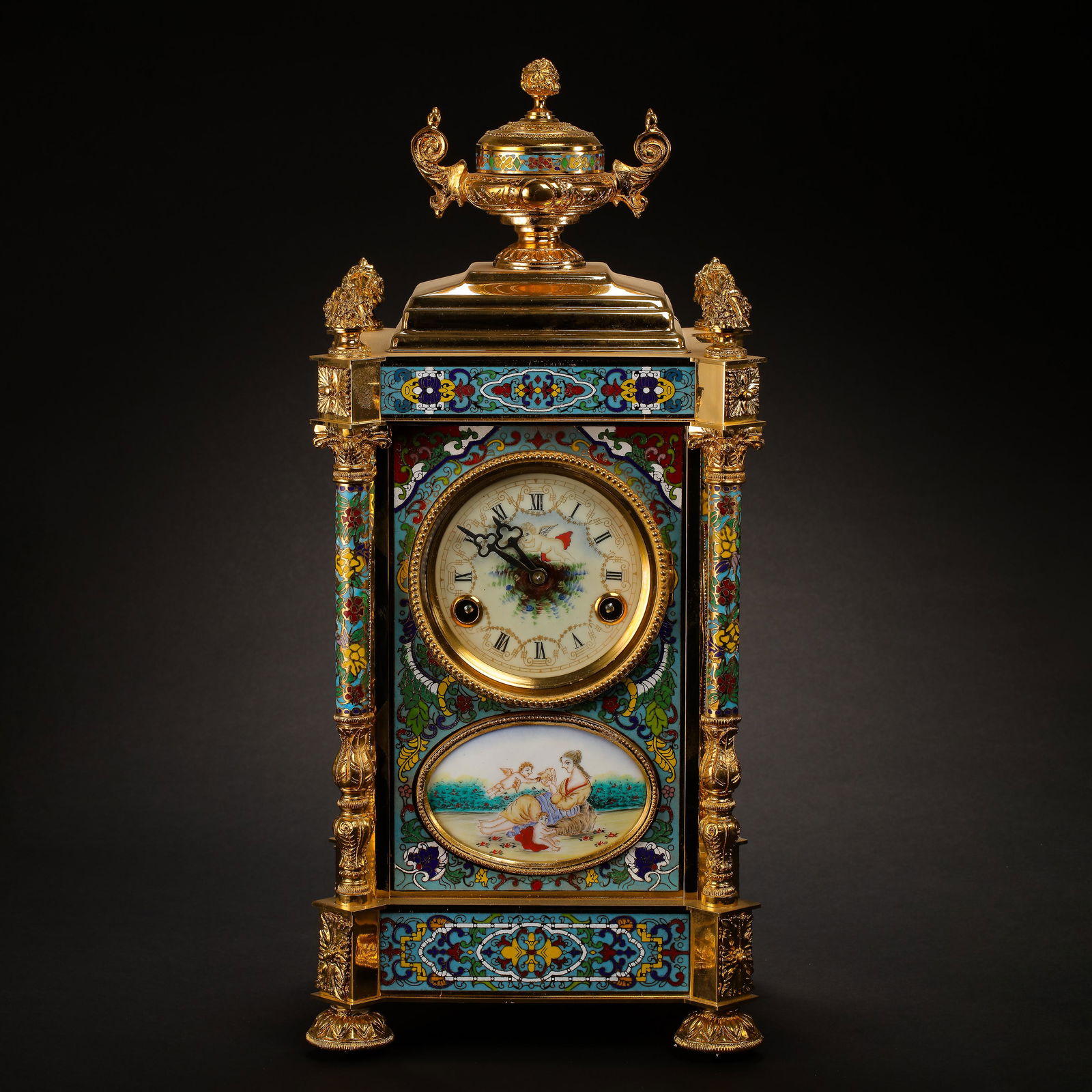 Enamel bell with copper body in Qing Dynasty (1 of 11)