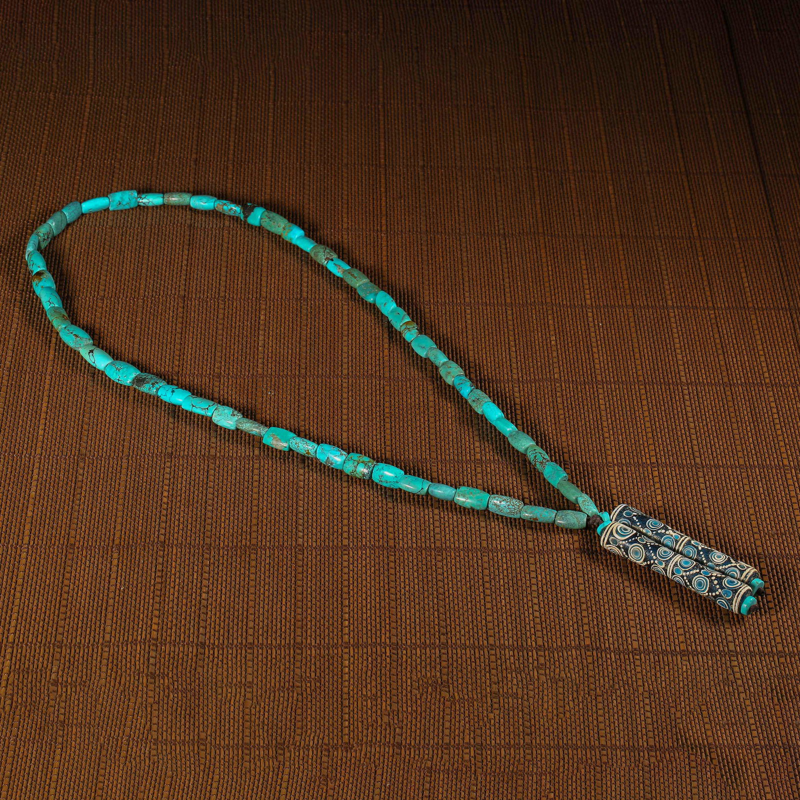 Chinese Tang Dynasty pine stone glazed Necklace (1 of 12)