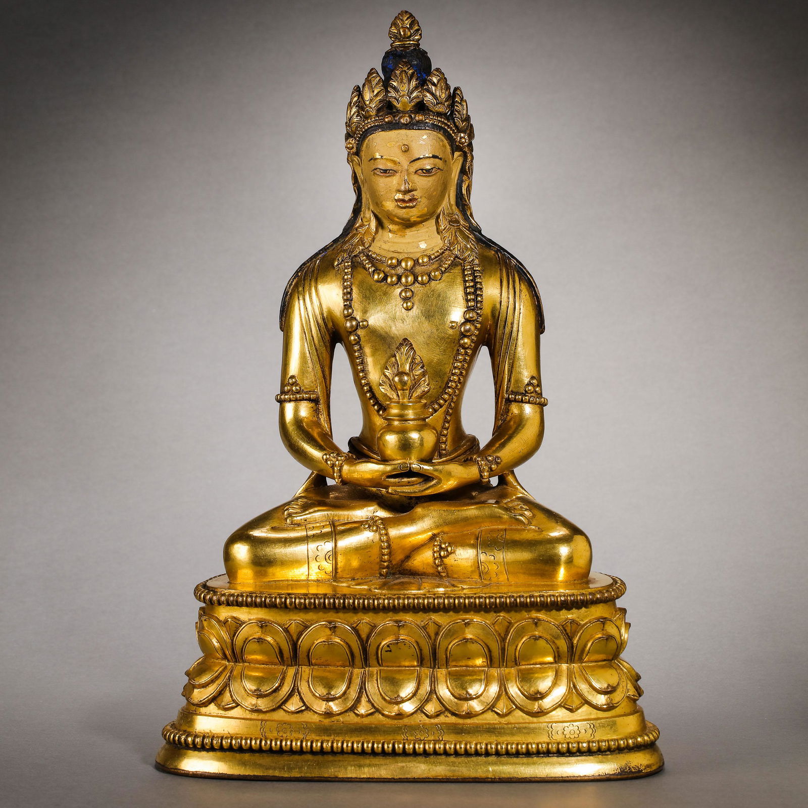 Bronze gilded Buddha statue of Ming Dynasty in China (1 of 10)