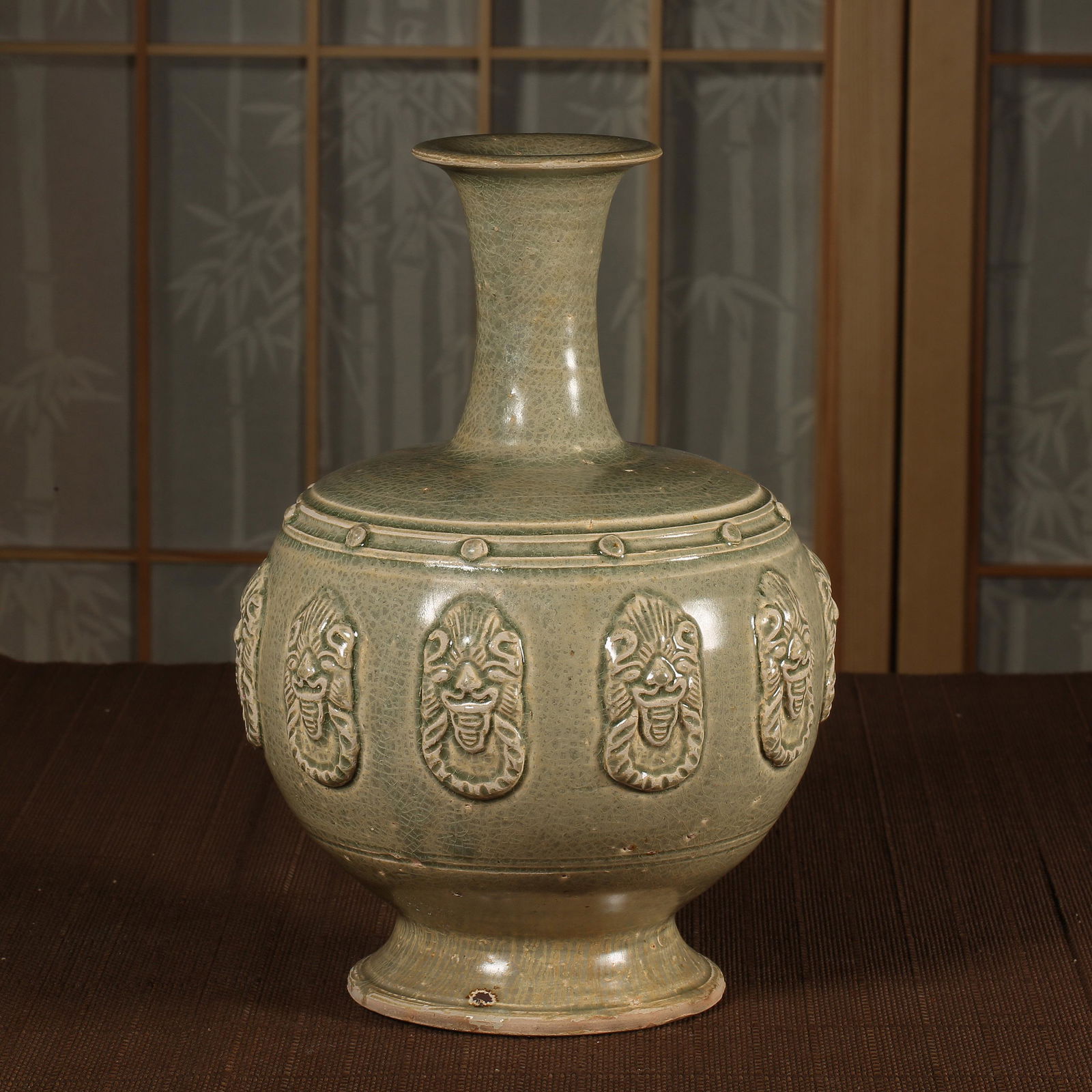 Xiangzhou kiln celadon paste plastic long neck bottle in the northern and Southern Dynasties of (1 of 10)
