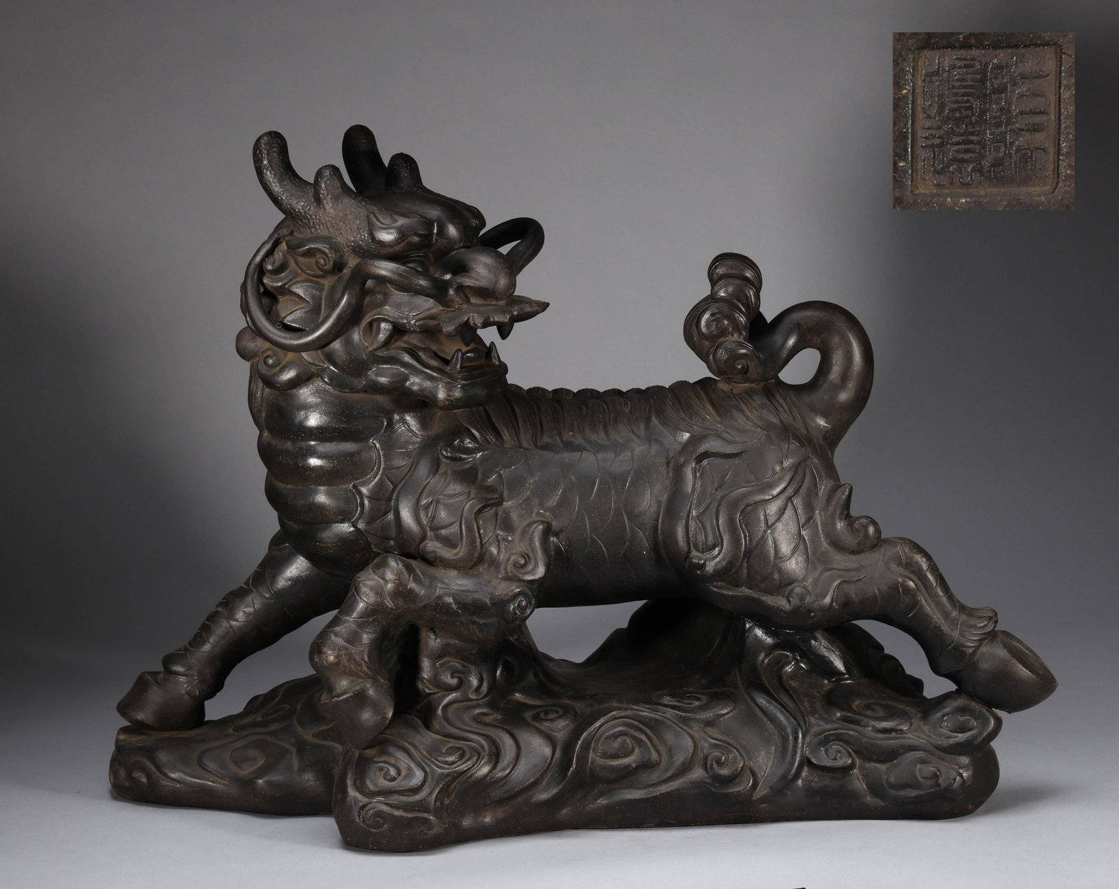 Purple sand unicorn in Qing Dynasty (1 of 12)
