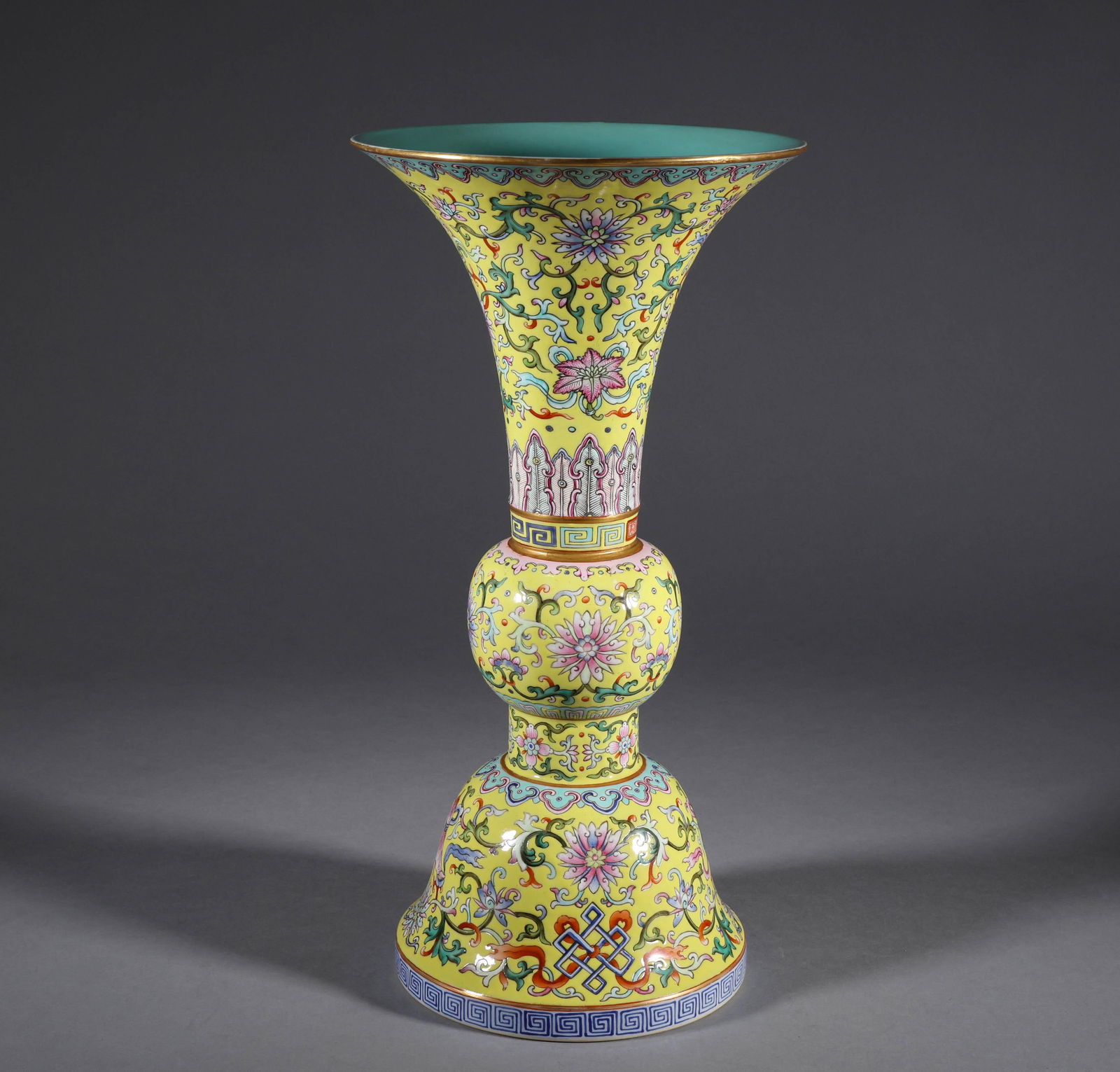 Enamel colored flower vase with eight-treasure pattern in Qing Dynasty (1 of 9)