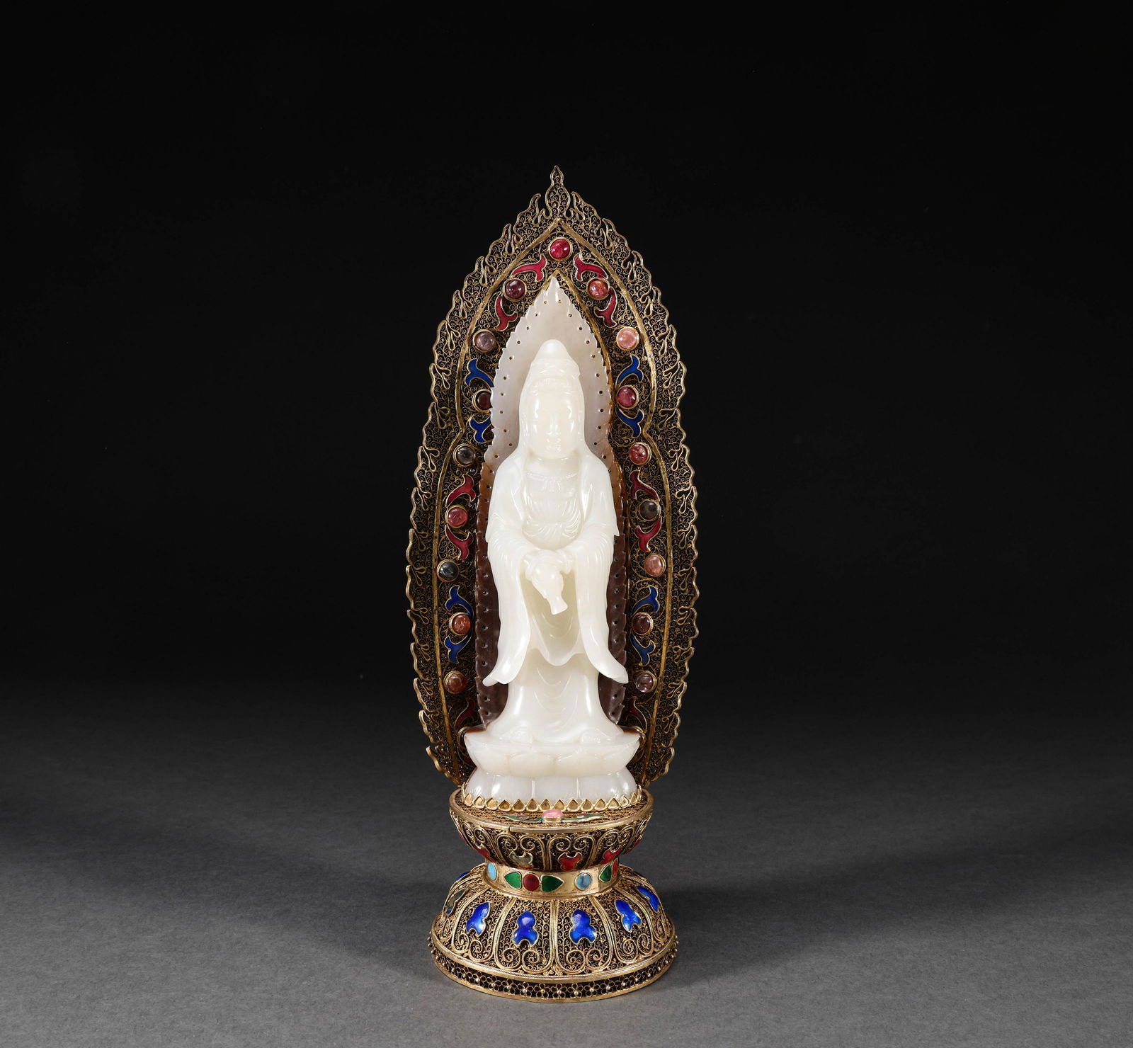 Qing Dynasty silver gilt gold pedestal and Tian jade statue of Guanyin (1 of 8)