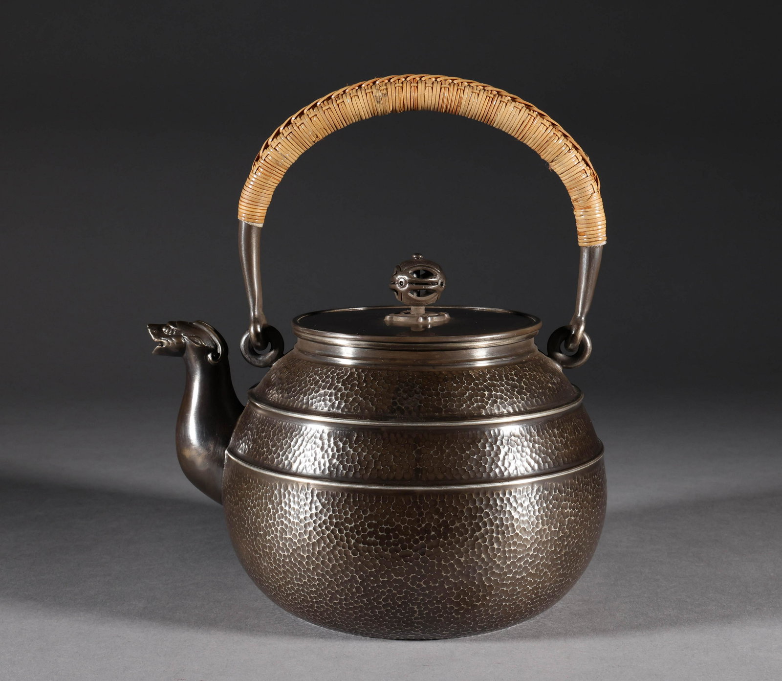 Japan's silver pot (1 of 8)