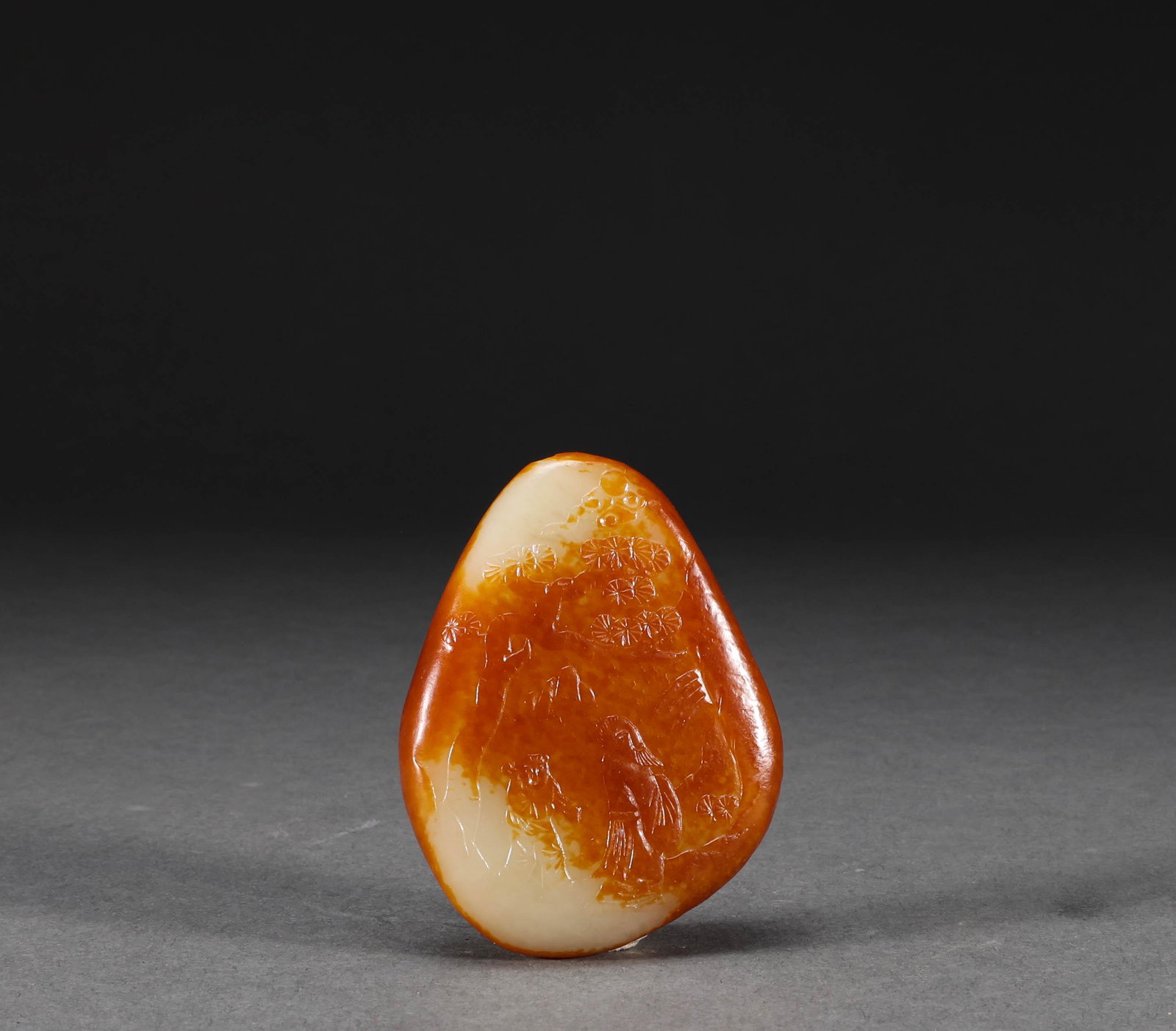 The Qing Dynasty Hetian jade nifty character story piece (1 of 6)