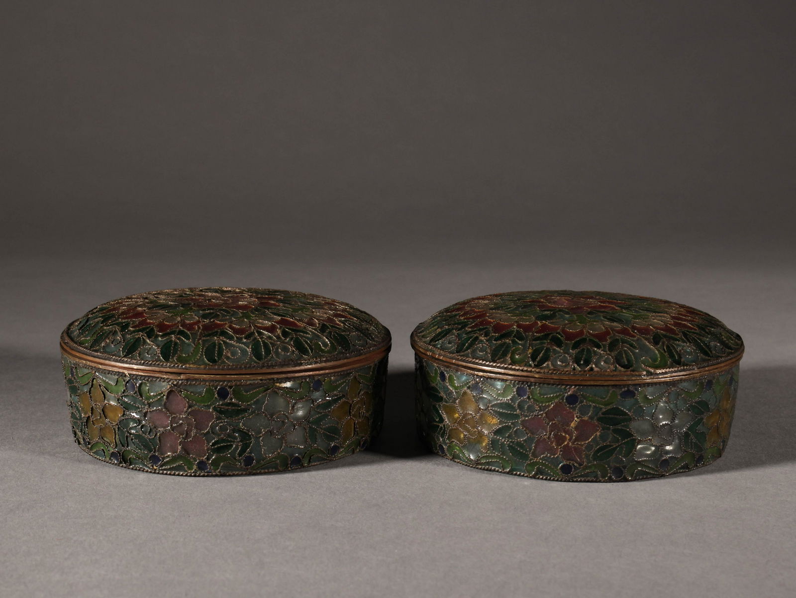 Qing Dynasty glazed box with silver wire cover (1 of 7)