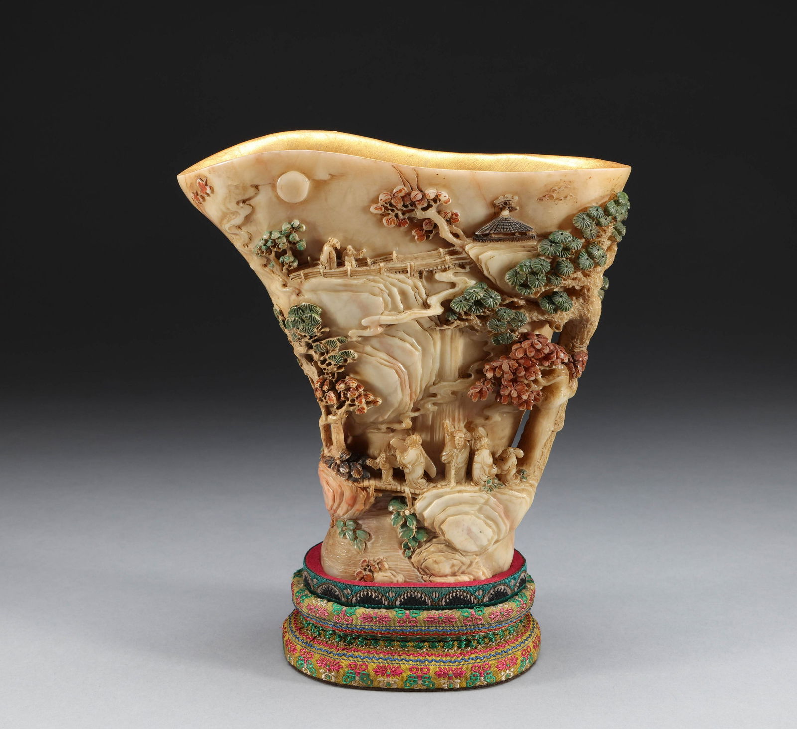 Qing Dynasty Shoushan Stone Figure Flower Pattern Jue Cup (1 of 10)