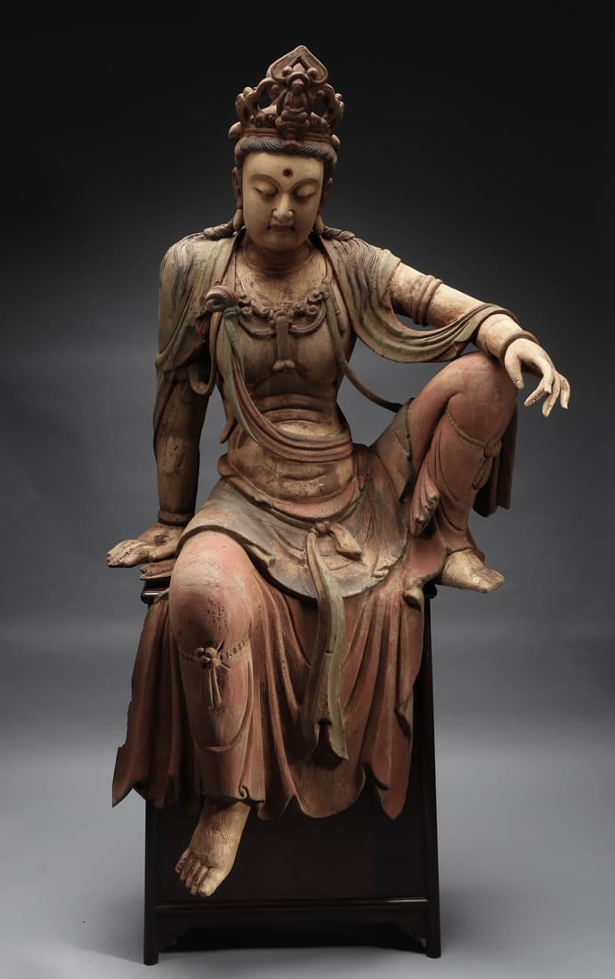 Painted wooden Buddha statues before Ming Dynasty (1 of 8)