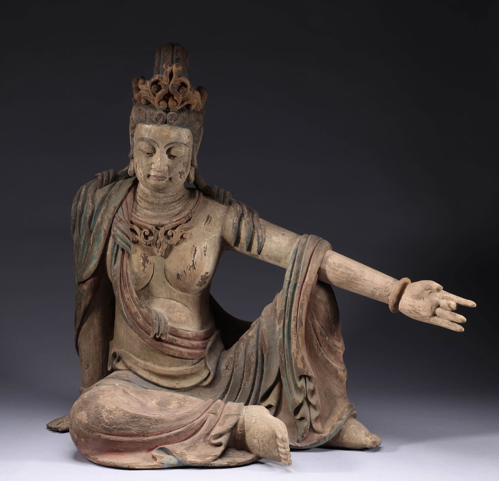 Painted wooden Buddha statues before Ming Dynasty (1 of 10)
