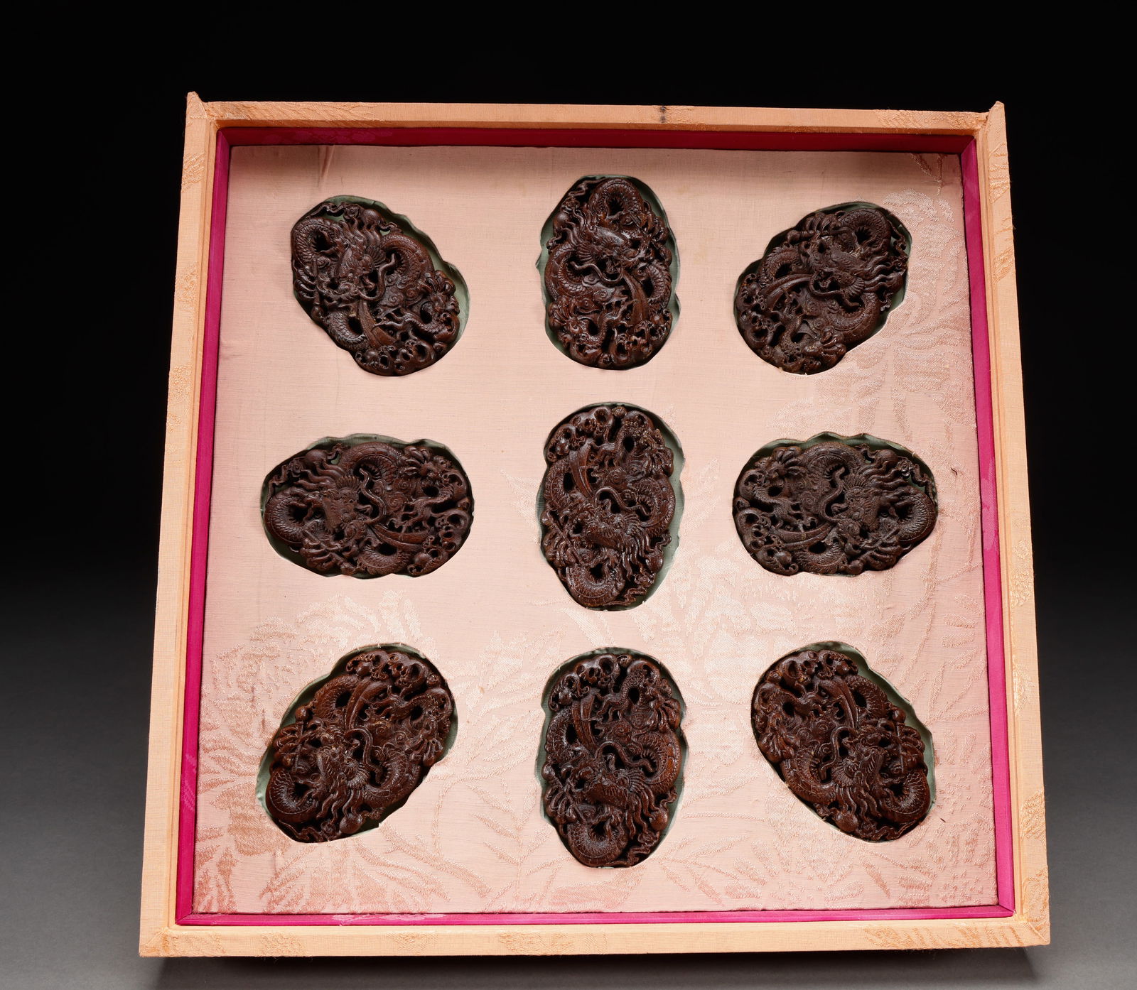 Qing Dynasty agarwood dragon plaques (9 pieces) (1 of 6)