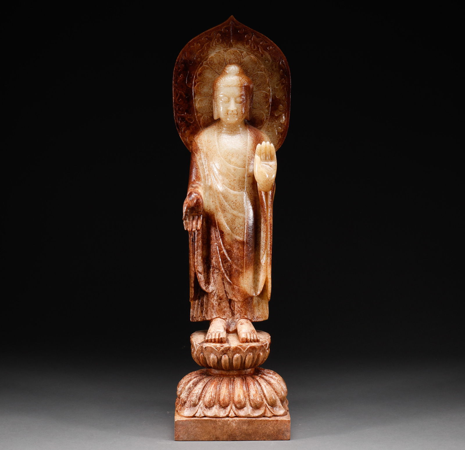 Hetian jade Buddha statue of Qing Dynasty (1 of 9)