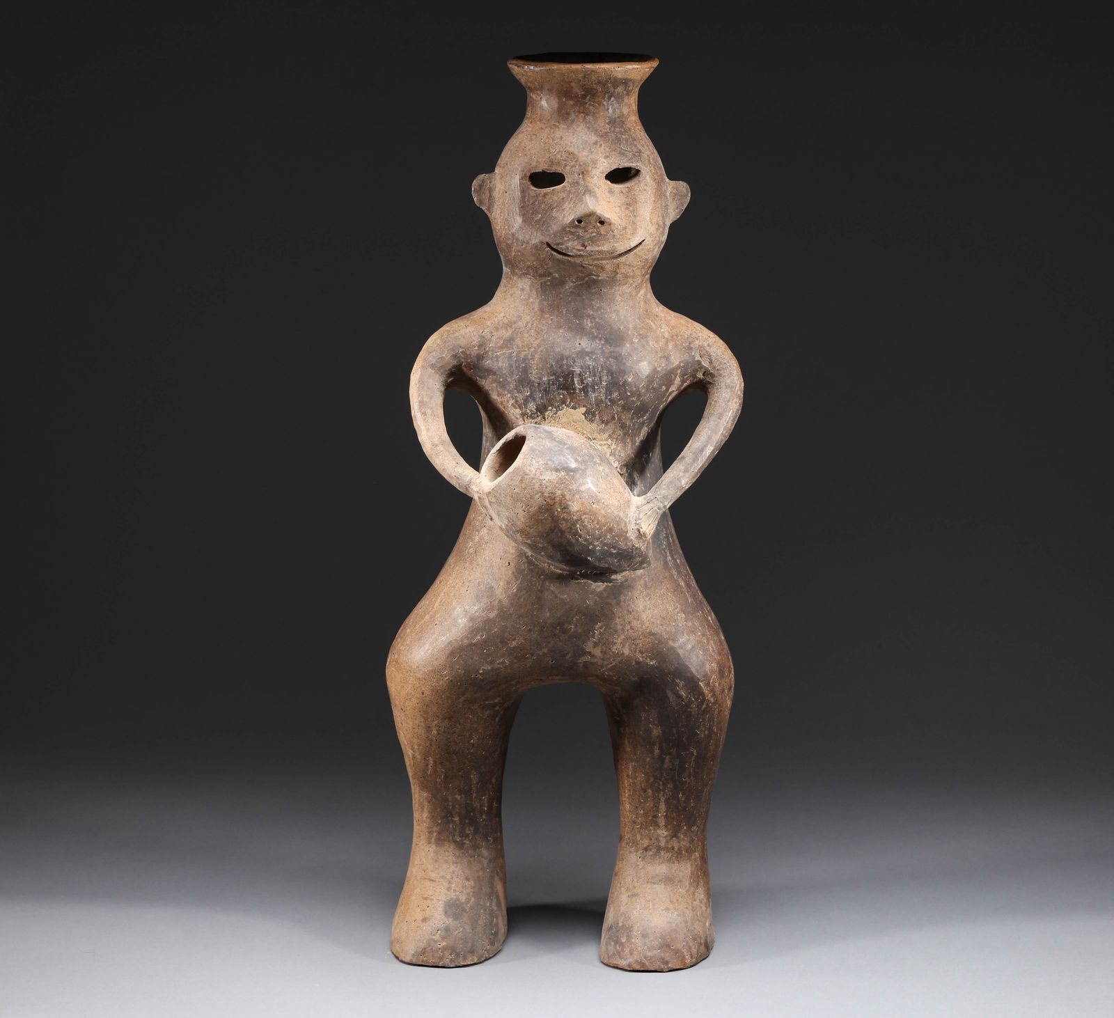 Ancient pottery (1 of 8)