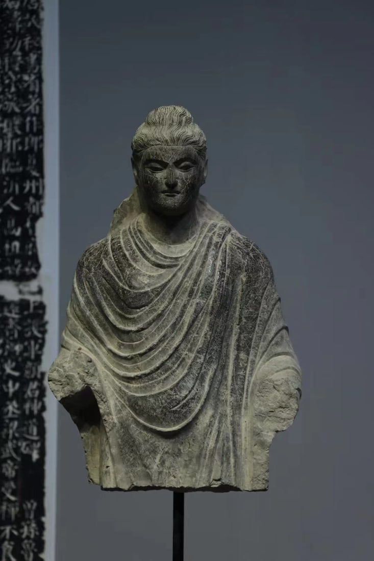 Pre-ming shale Gandhara statues (1 of 6)