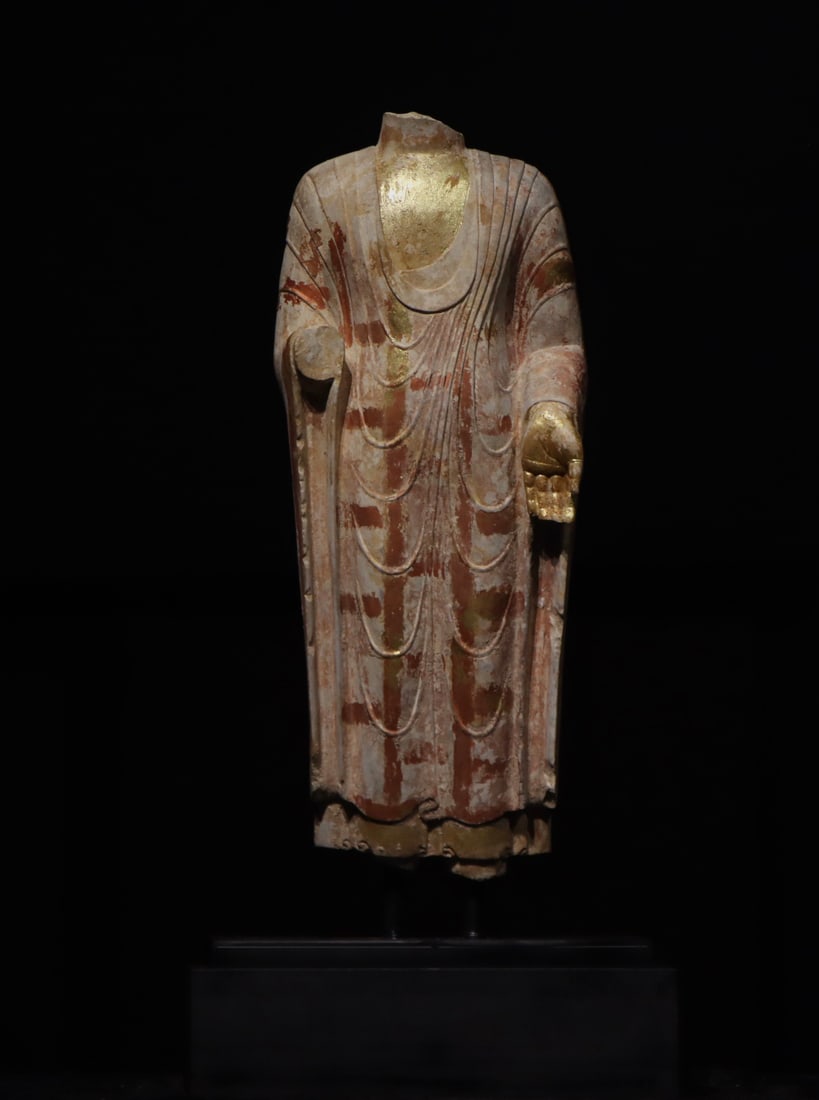 Before the Ming Dynasty, Han white jade painted Buddha's body (1 of 7)