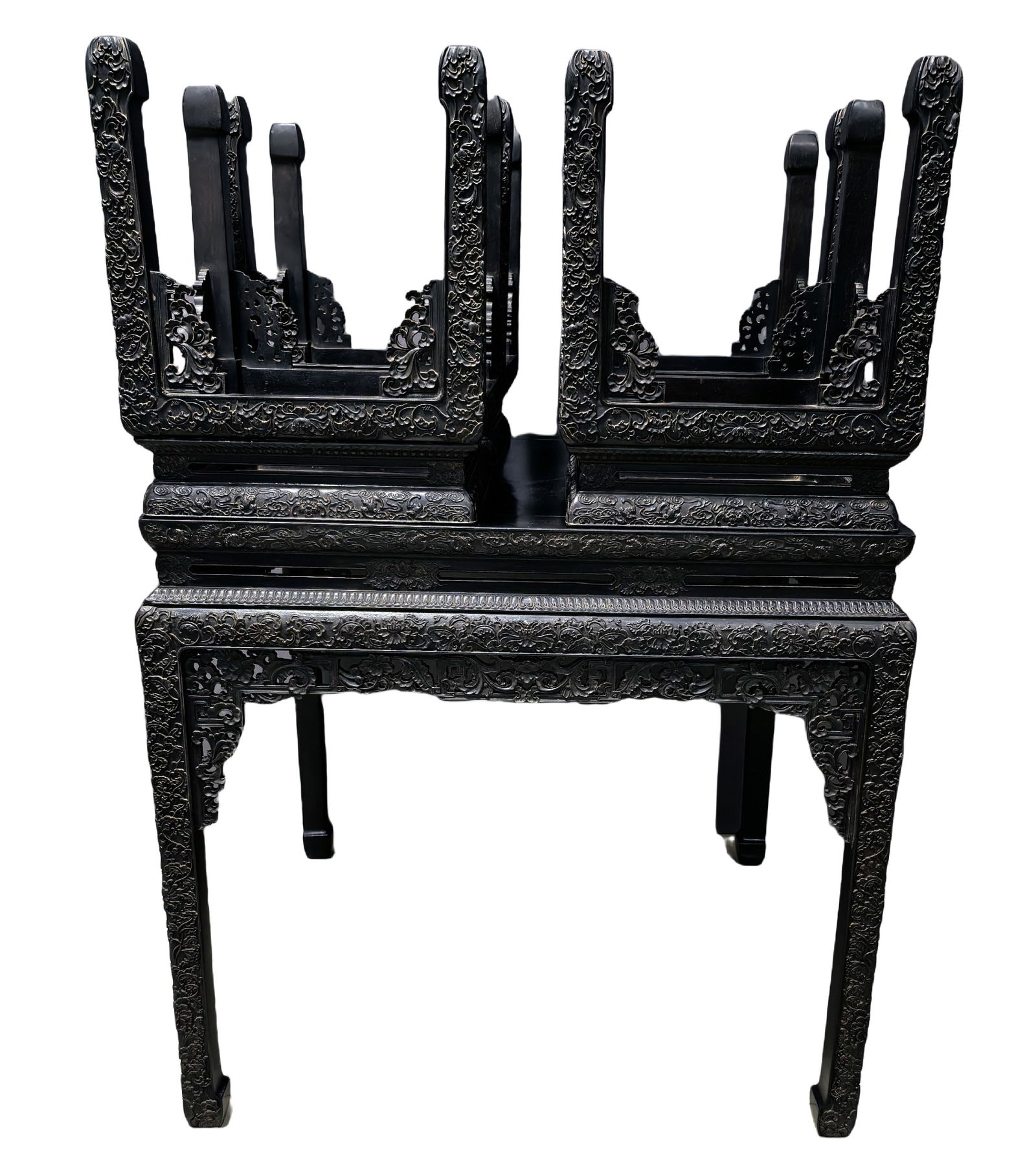 A set of Qing Dynasty rosewood floral patterned square table: Height: 88cm, width: 81cm/ Height: 48cm, width: 38cm