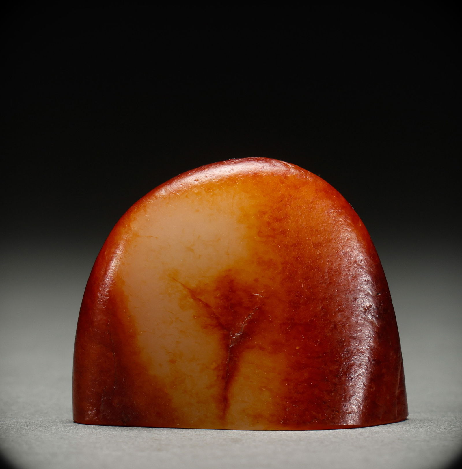 Hotan Jade Original Stone of Qing Dynasty: Height: 4cm, Width: 5cm, Weight: 60g