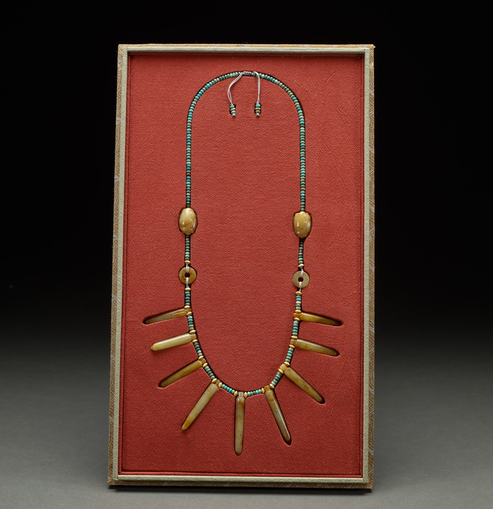 Hotan Jade Turquoise Accessories before the Ming Dynasty: Length: 35cm, Length: 5cm, Width: 1cm, Weight: 80g