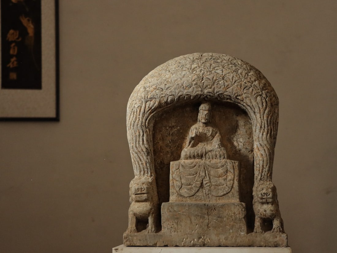 Before the Ming Dynasty, there were blue stone Buddhist niches: Height: 48cm, Width: 38cm,