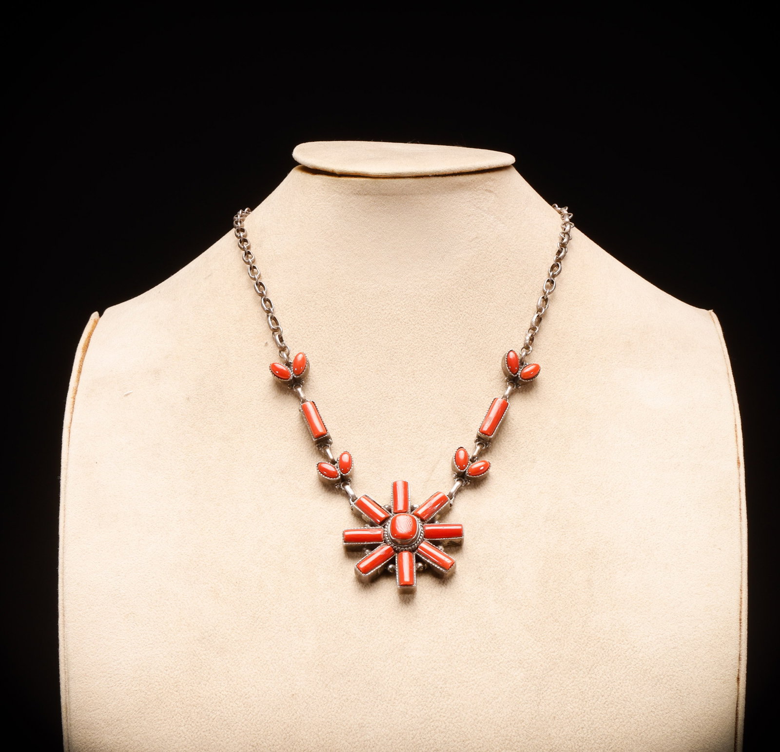 Qing Dynasty Coral Necklace (Silver Set) (1 of 6)