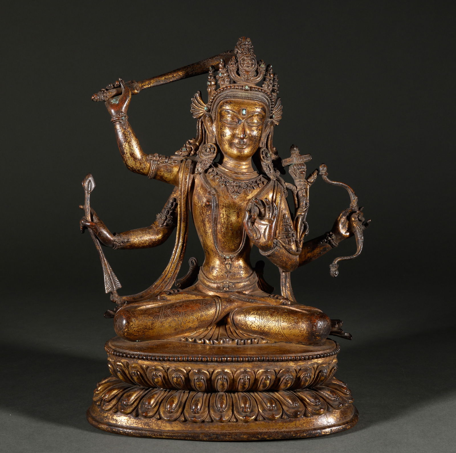 Bronze gilded Buddha statues from the Ming Dynasty (1 of 10)