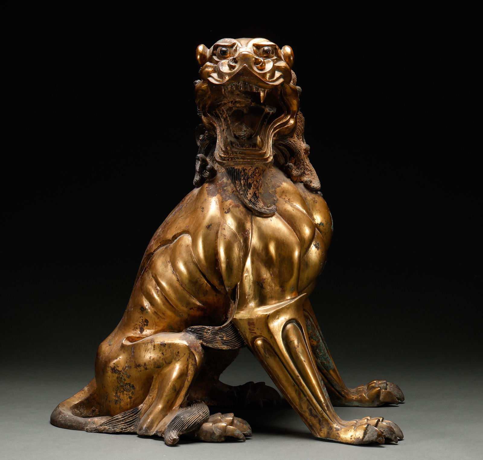 Qing Dynasty copper gilded dog (1 of 10)