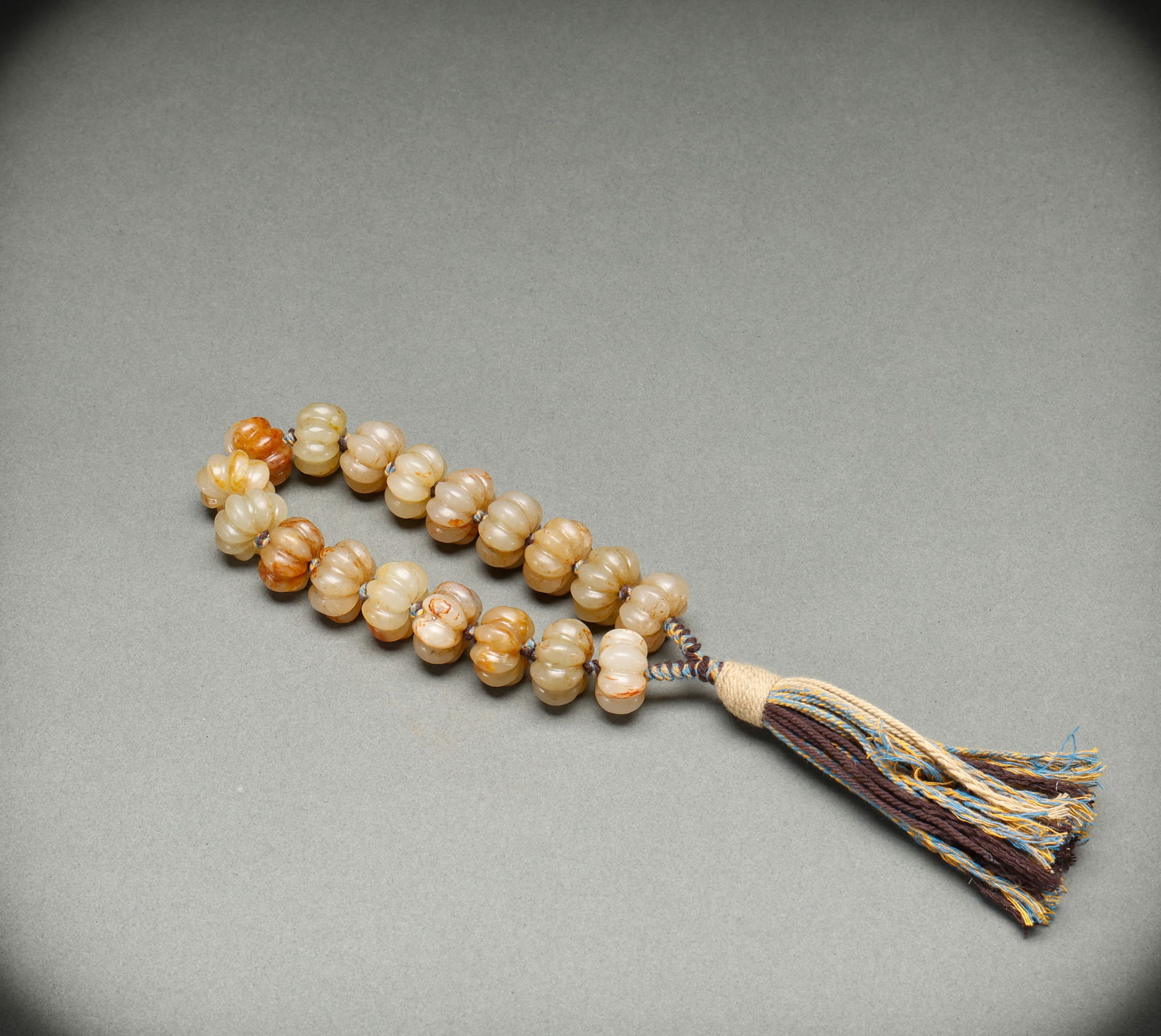 Hetian Jade Hand String in Qing Dynasty (1 of 6)