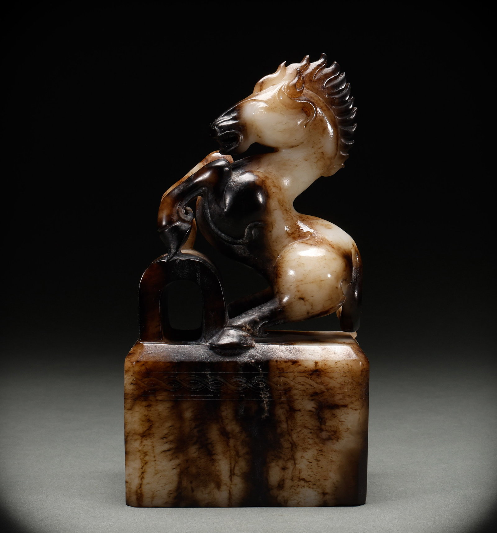 Hotan Jade Seal of Qing Dynasty (1 of 9)