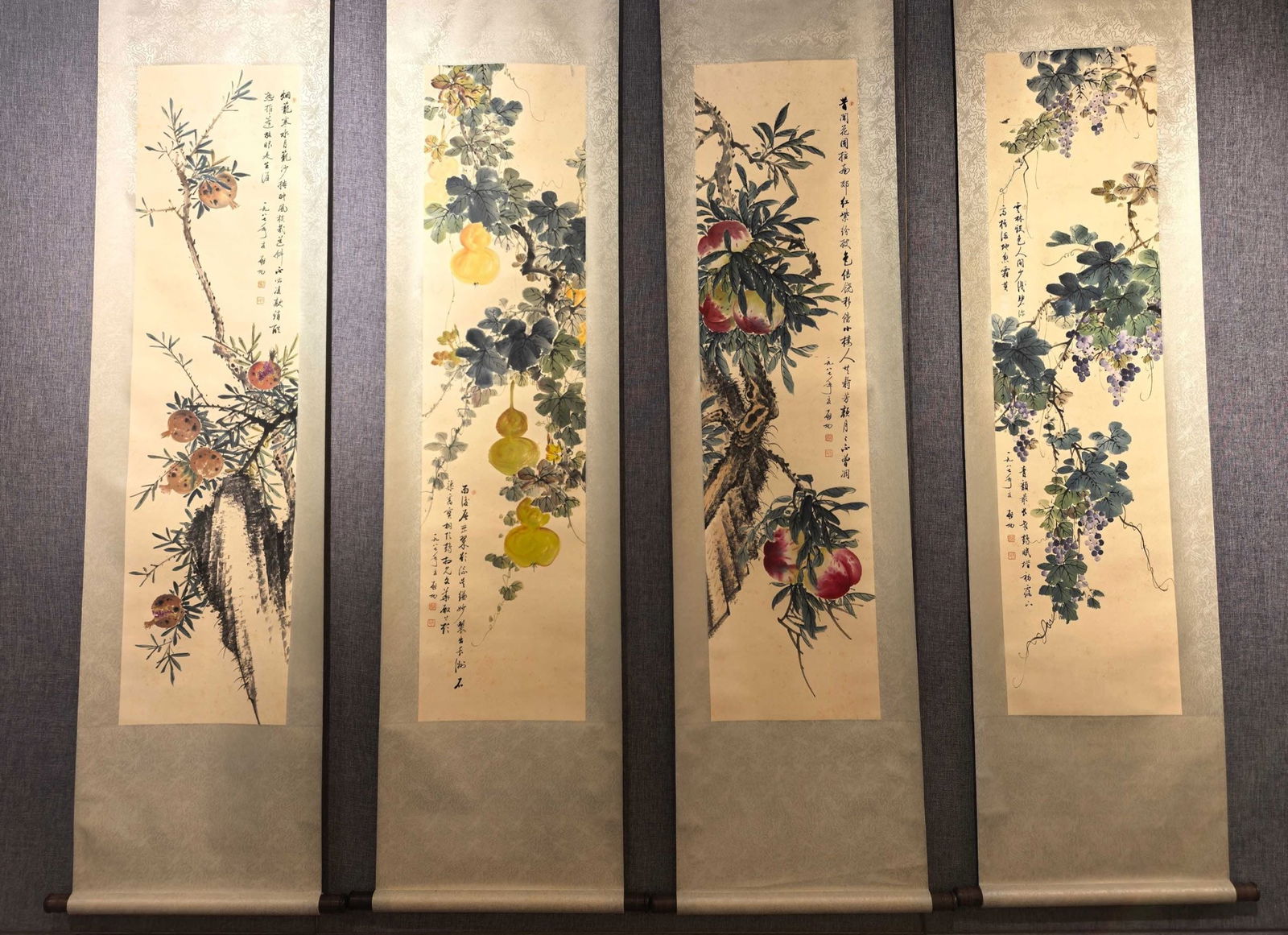 Qigong Fruit and Vegetable Drawing Manual Vertical Axis: Height: 136cm, Width: 33cm,