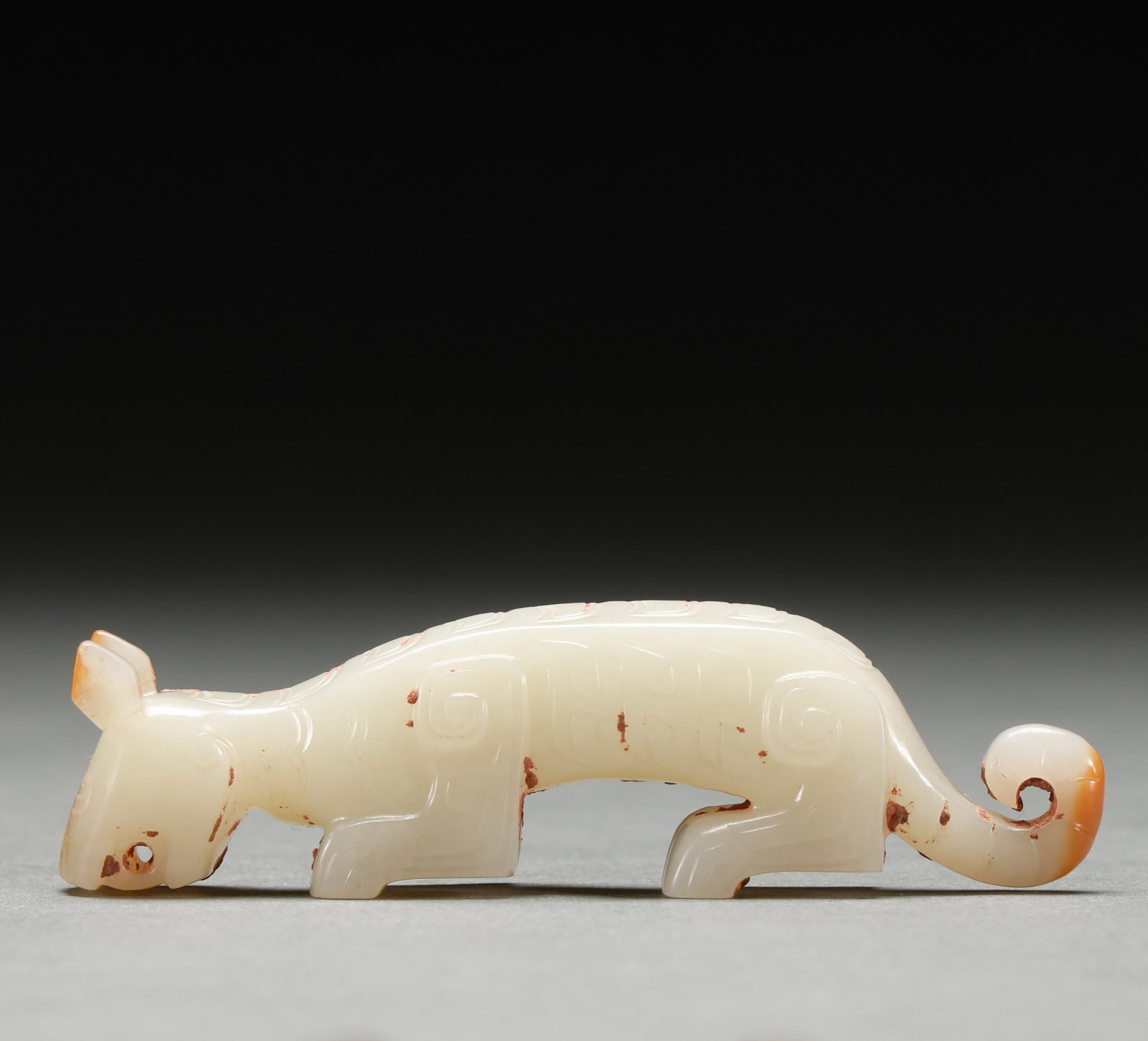 He Tian Yu Beast before the Ming Dynasty: Height: 2.5cm, Width: 8.5cm, Weight: 38g