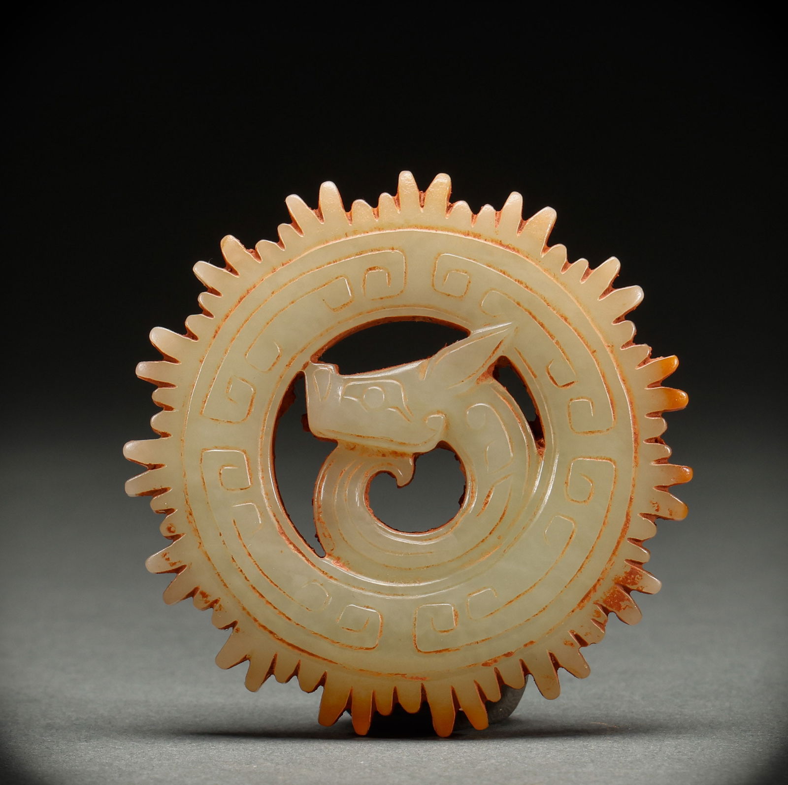 Before the Ming Dynasty, he and Tian Yulong had a pattern of jade Xuan Ji (1 of 6)