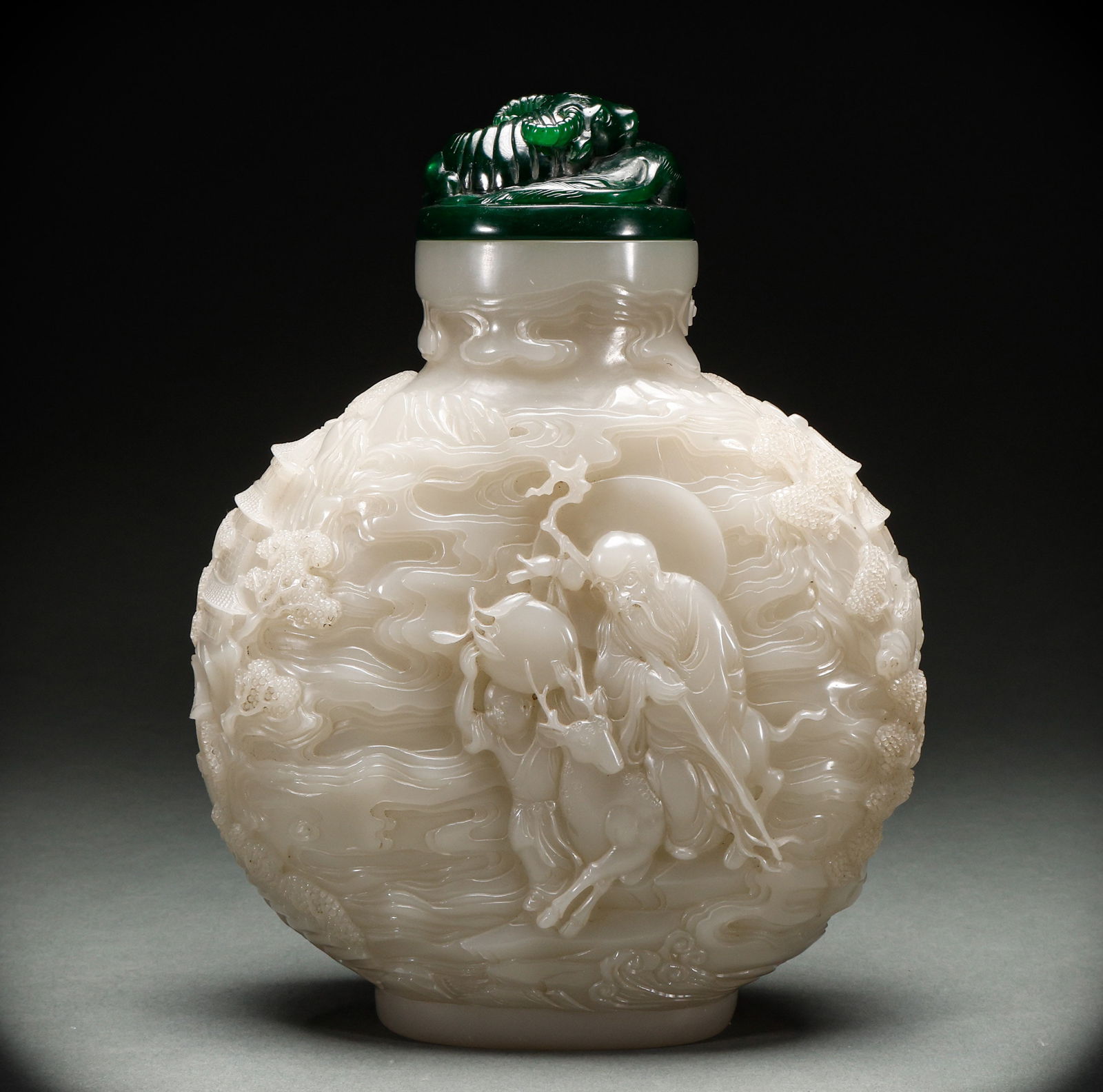 Qing Dynasty glazed snuff bottle imitating Hotan Jade: Height: 30cm, Width: 22cm, Weight: 3119g