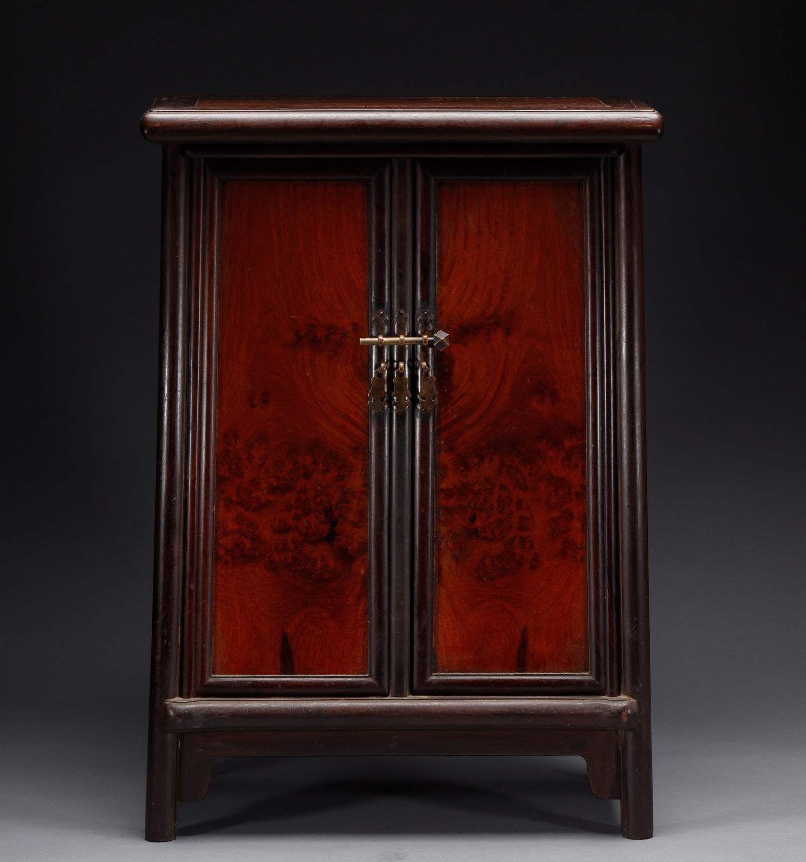 Qing Dynasty Purple Sandalwood Inlaid Shadow Wood Museum Box: Length: 48cm, Width: 23cm, Height: 67cm,