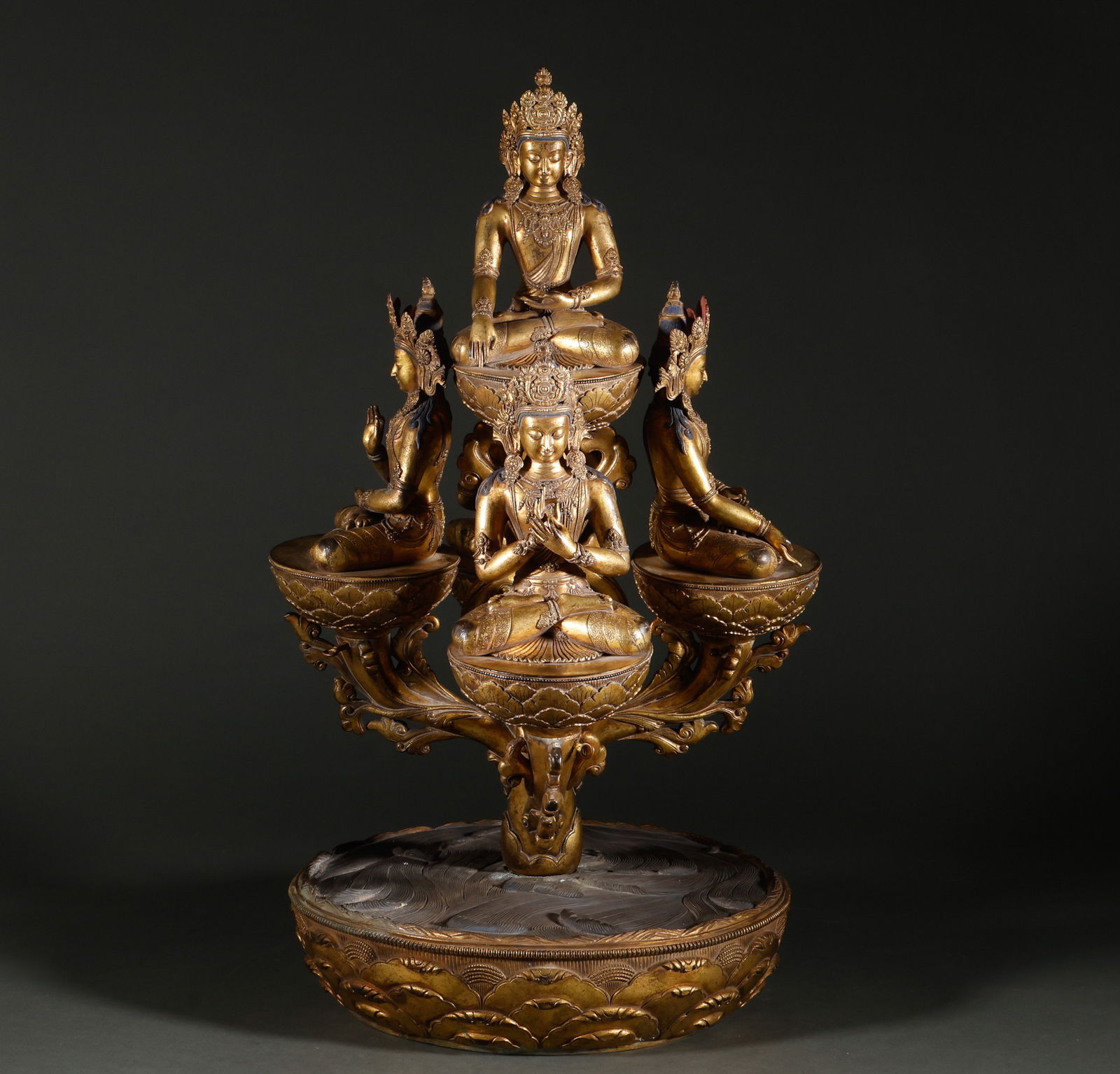 Bronze gilded Buddha statues from the Ming Dynasty: Height: 60cm, Width: 33cm,Height: 22cm, Width: 12.5cm, Weight: 21270g